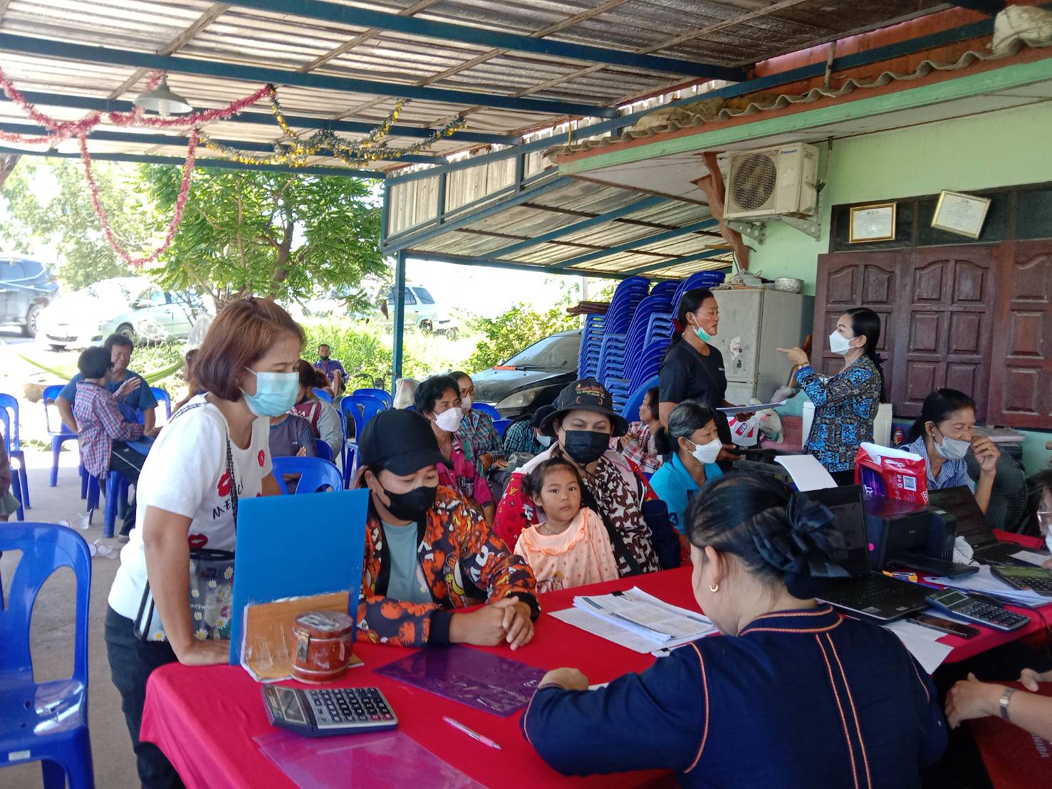 สำนักงานเลขานุการกองทุนพัฒนาบทบาทสตรีจังหวัด หนุนเสริมพัฒนาชุมชนอำเภอ เร่งรัดหนี้สตรี