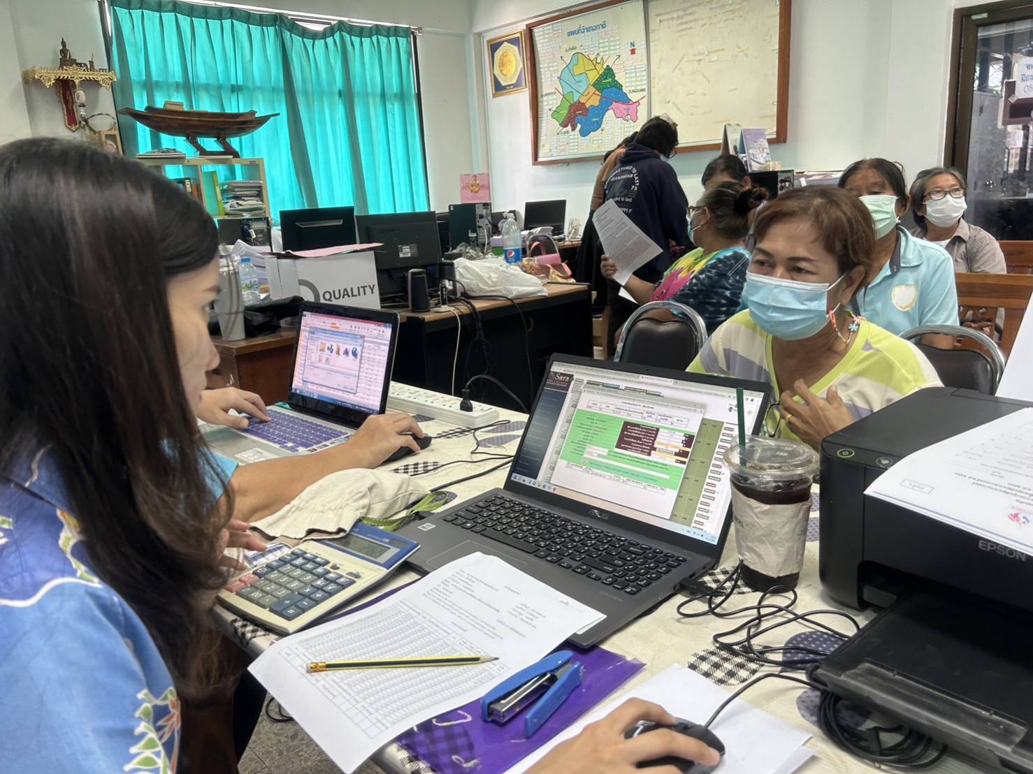 สำนักงานเลขานุการกองทุนพัฒนาบทบาทสตรีจังหวัด มุ่งเป้าลดหนี้สตรี