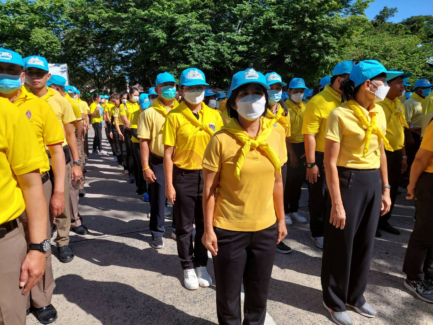 จังหวัดพระนครศรีอยุธยา จัดกิจกรรมจิตอาสาพระราชทานบำเพ็ญประโยชน์ต่อสาธารณะ รอบเขตพระราชฐานพระราชวังบางปะอิน เพื่อเฉลิมพระเกียรติ พระบาทสมเด็จพระเจ้าอยู่หัว เนื่องในวโรกาสวันเฉลิมพระชนมพรรษา 28 กรกฎาคม 2566