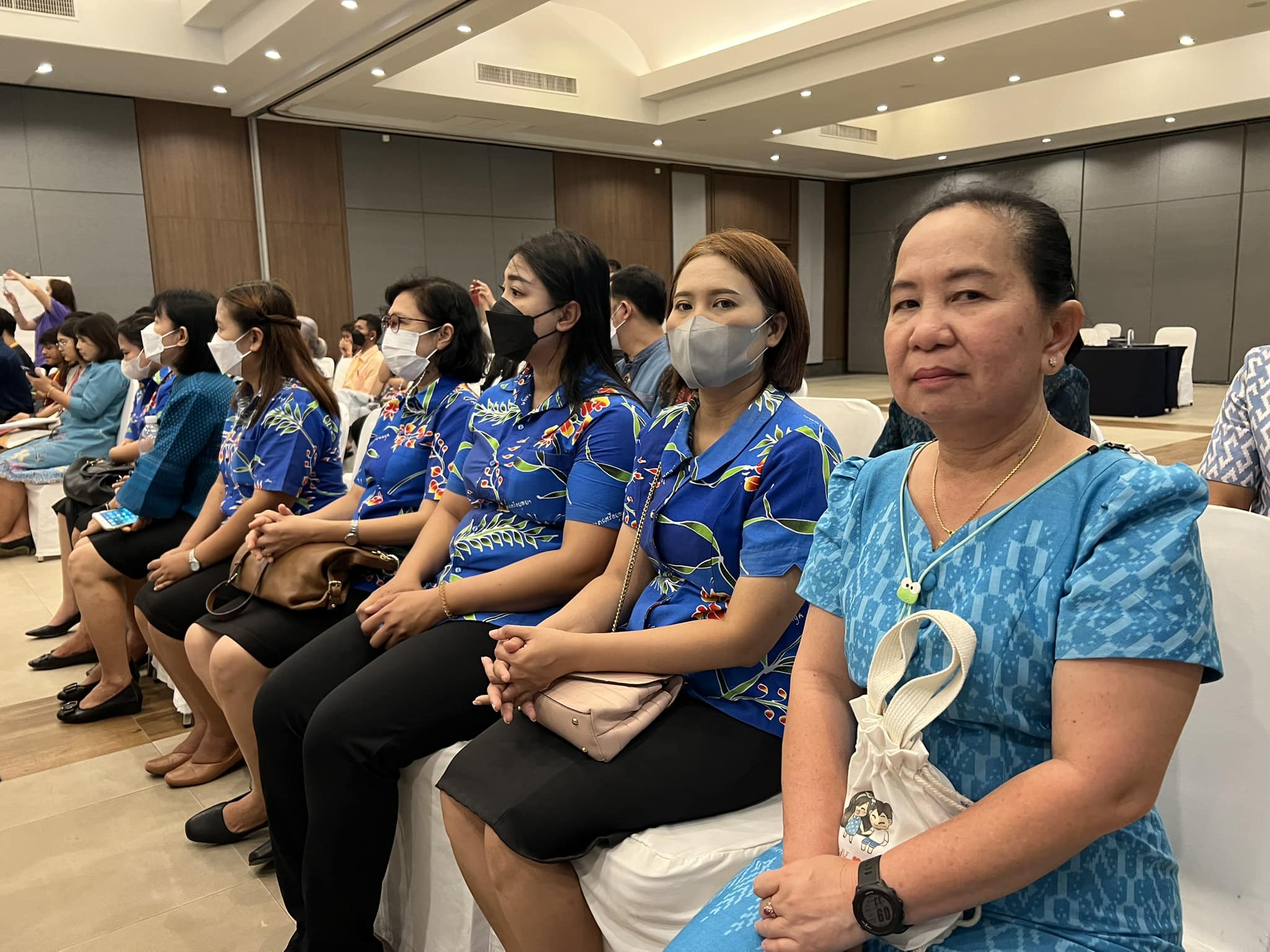 พช.อยุธยา เสริมพลังกรมการพัฒนาชุมชน สนับสนุนเยาวชนรุ่นใหม่สร้างสรรค์ผลงานพัฒนาต่อยอดภูมิปัญญาผลิตภัณฑ์ OTOP สู่สากล