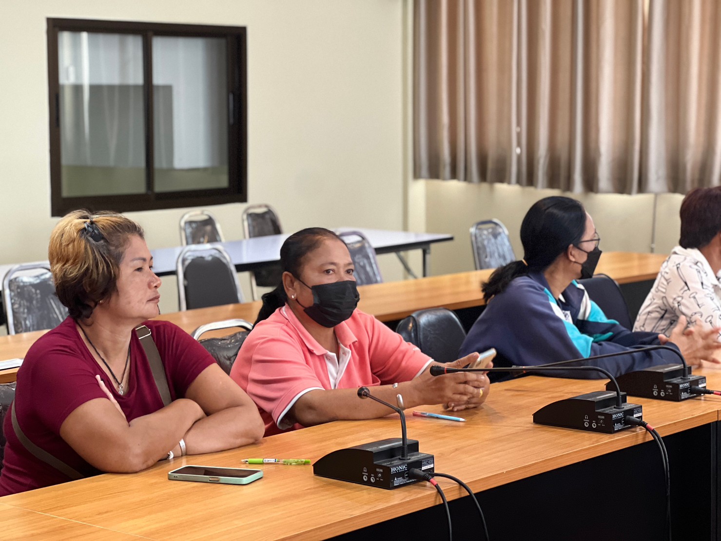 สำนักงานเลขานุการกองทุนพัฒนาบทบาทสตรีจังหวัด เดินหน้าขยายผลหนุนเสริมพัฒนาชุมชนอำเภอ เร่งรัดหนี้สตรี