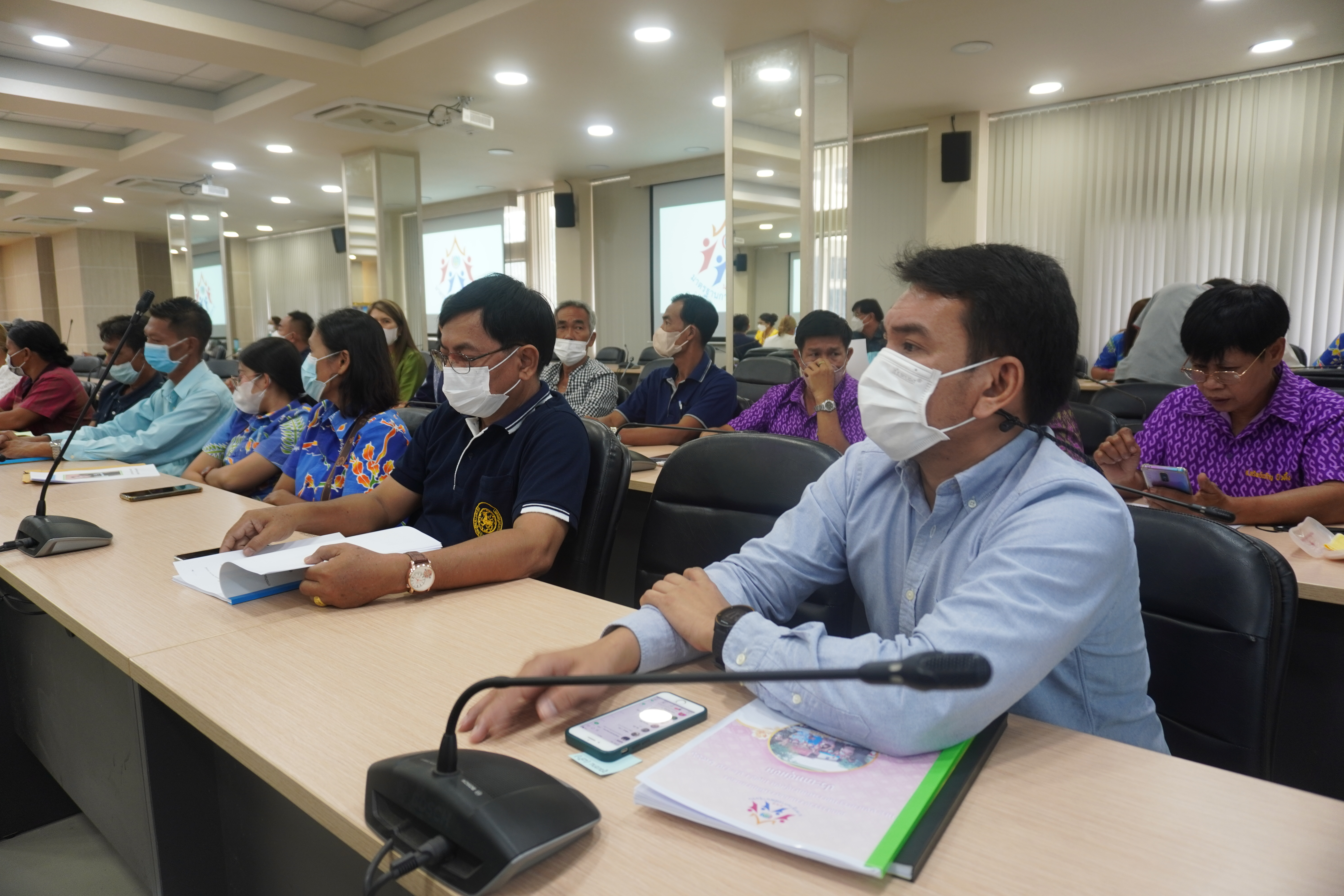 พัฒนาชุมชนจังหวัดพระนครศรีอยุธยา ประเมินรับรองมาตรฐานการพัฒนาชุมชนระดับจังหวัด
