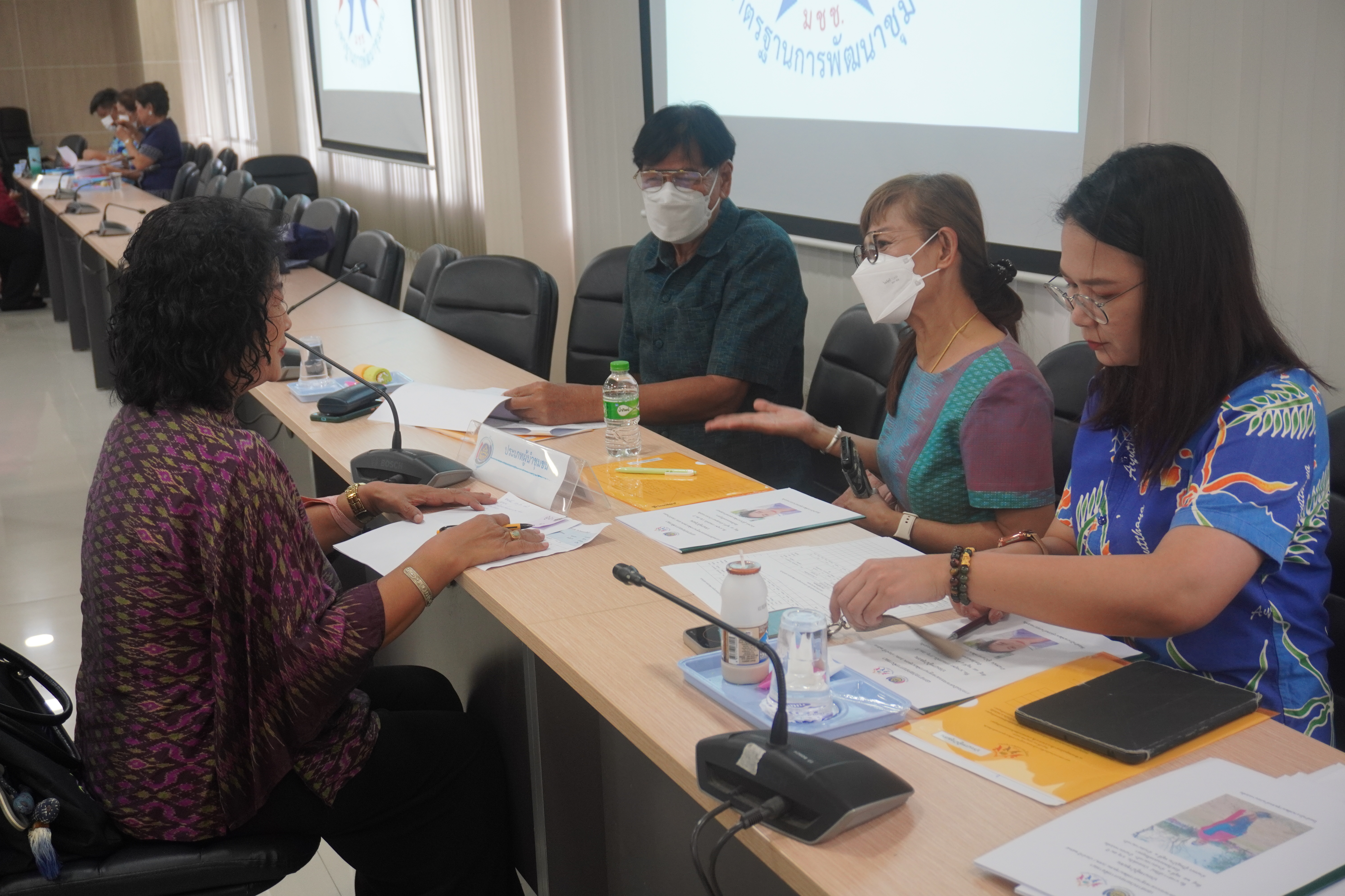 พัฒนาชุมชนจังหวัดพระนครศรีอยุธยา ประเมินรับรองมาตรฐานการพัฒนาชุมชนระดับจังหวัด