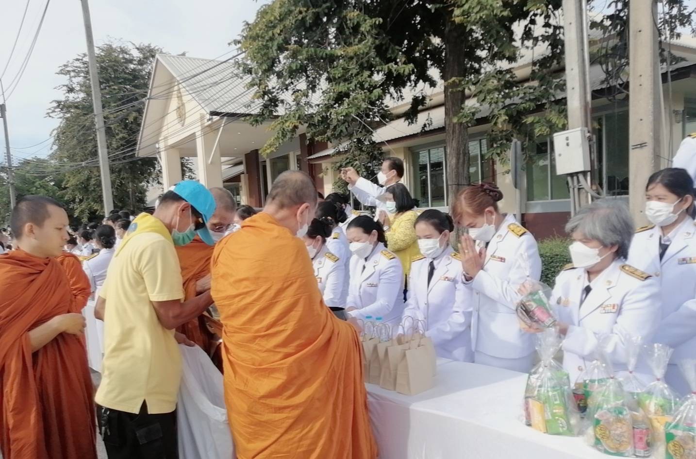 พัฒนาชุมชน ร่วมกับจังหวัดพระนครศรีอยุธยา จัดกิจกรรมเฉลิมพระเกียรติพระบาทสมเด็จพระเจ้าอยู่หัว ในโอกาสวันเฉลิมพระชนมพรรษา 28 กรกฏาคม 2566