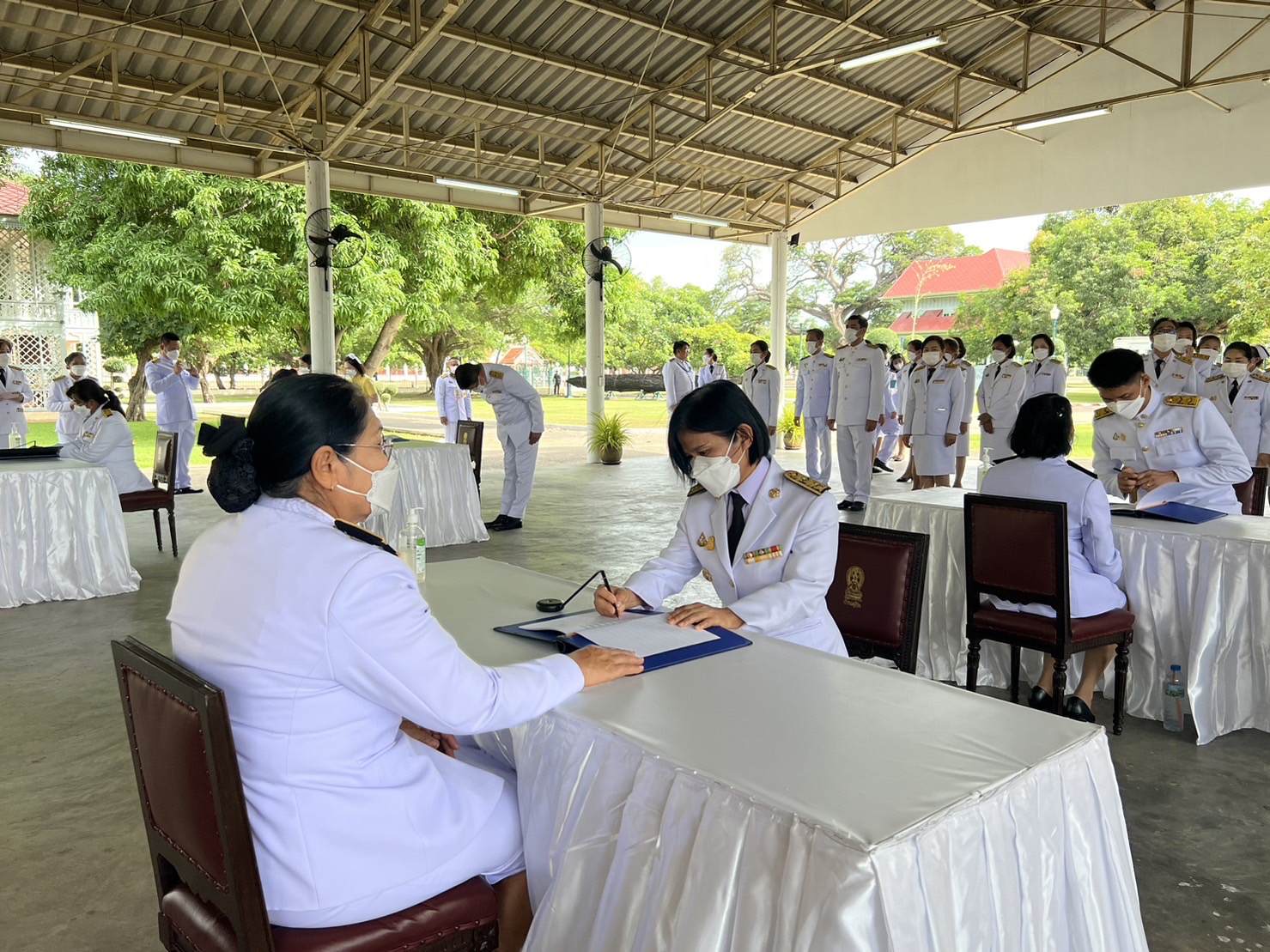 พัฒนาชุมชนจังหวัดพระนครศรีอยุธยา ร่วมพิธีลงนามถวายพระพรชัยมงคล เนื่องในโอกาสวันเฉลิมพระชนมพรรษา 28 กรกฏาคม 2566