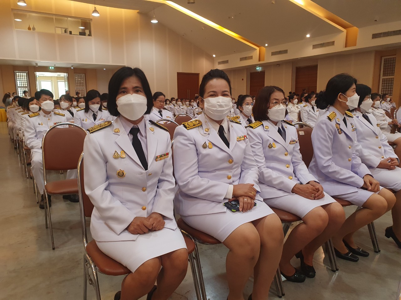 ผู้ว่าฯอยุธยา นำข้าราชการและพสกนิกรทุกหมู่เหล่า ร่วมพิธีถวายราชสักการะ เนื่องใน “วันสมเด็จพระนารายณ์มหาราช” เพื่อเทิดพระเกียรติและรำลึกถึงพระมหากรุณาธิคุณ ที่ทรงมีต่อแผ่นดินไทย