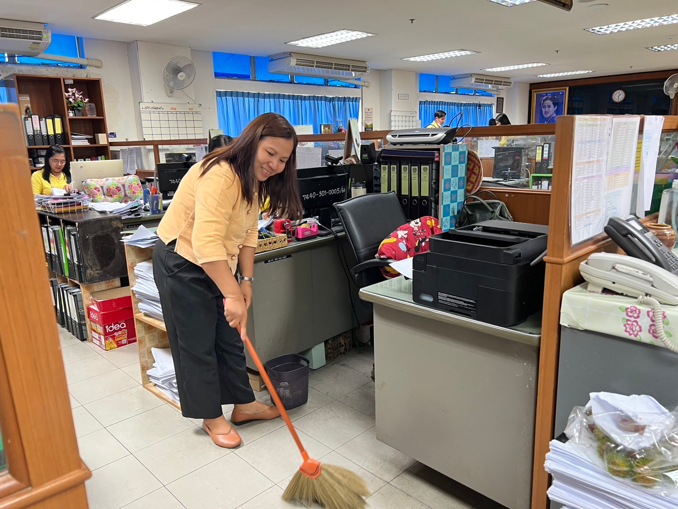 พช.อยุธยา ขับเคลื่อนโครงการพัฒนาชุมชนใสสะอาด ตามมิติที่ 2 สำนักงานสะดวก และโครงการกิจกรรม 5 ส