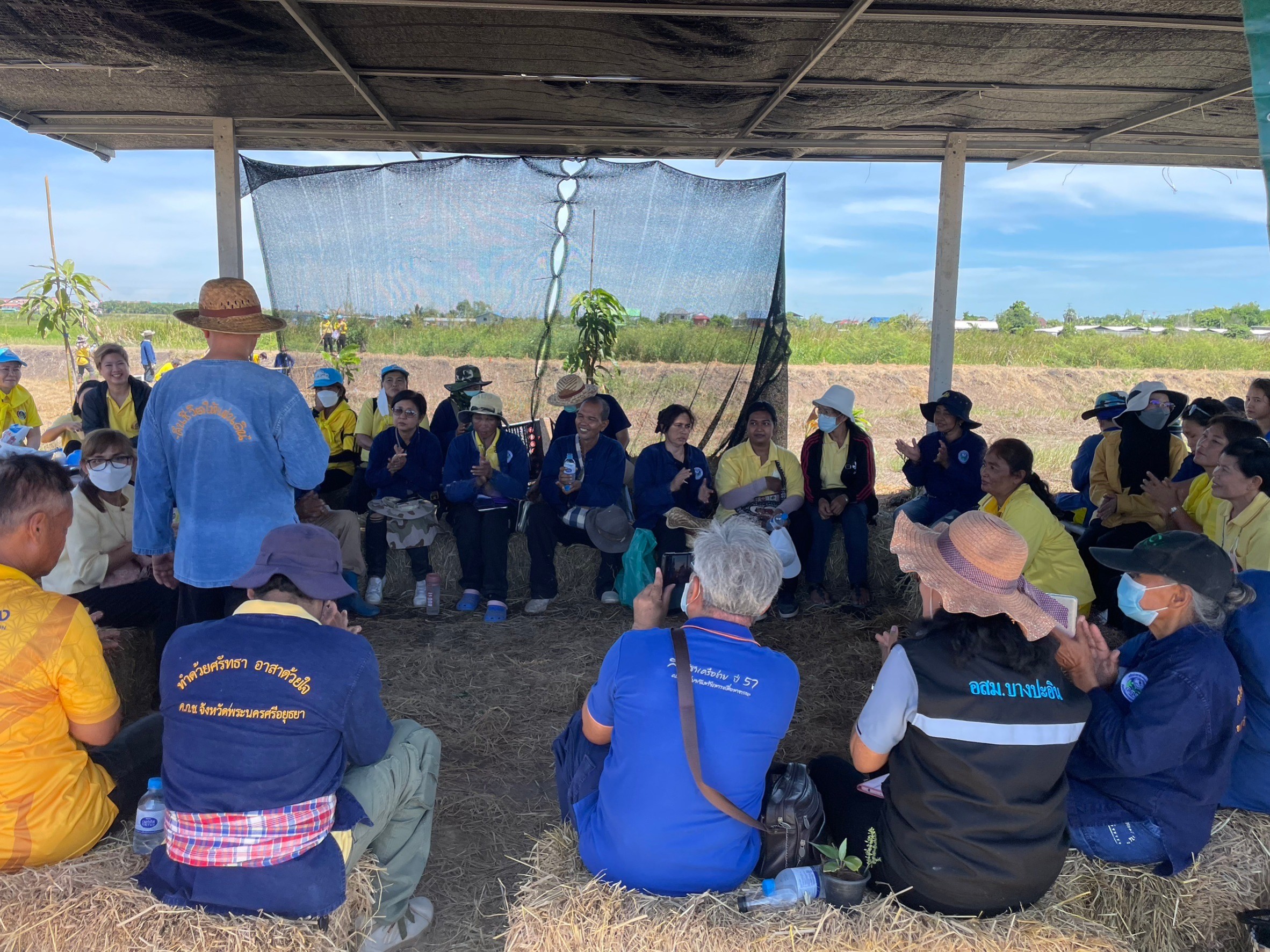 พช.อยุธยา จับมือเครือข่าย โคก หนอง นา ร่วมกิจกรรม”โคก หนอง นา พาทัวร์”