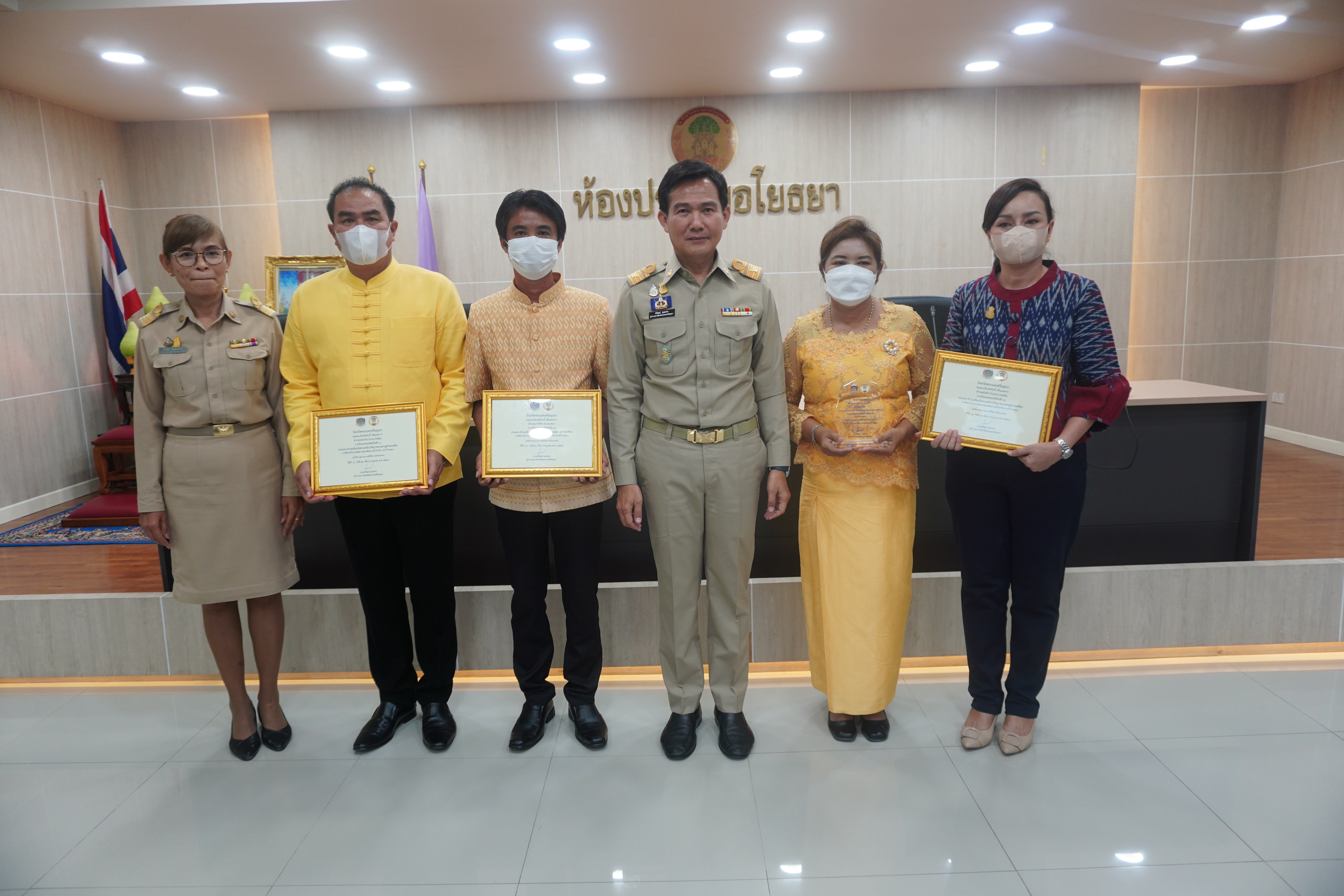 ผู้ว่าราชการจังหวัดฯ มอบรางวัลผลการคัดสรรกิจกรรมพัฒนาชุมชนดีเด่นระดับจังหวัด ประจำปี 2566