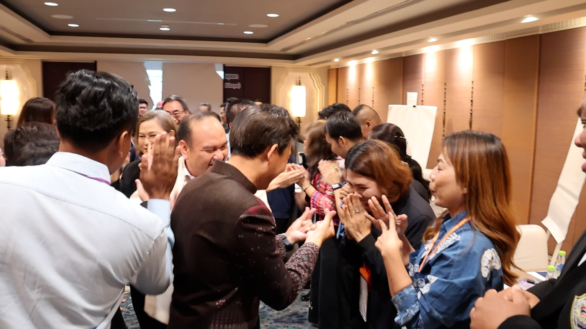 หอการค้าฯอยุธยา จับมือ พัฒนาชุมชนอยุธยา และจังหวัดพระนครศรีอยุธยา จัดโครงการพัฒนาศักยภาพผู้นำคลื่นลูกใหม่ (Young public and private collaboration : YPC) เพื่อเตรียมความพร้อมของผู้นำรุ่นใหม่ทั้งภาคราชการและภาคเอกชน สู่การเป็นผู้นำในการพัฒนาจังหวัดพระนครศรีอยุธยา
