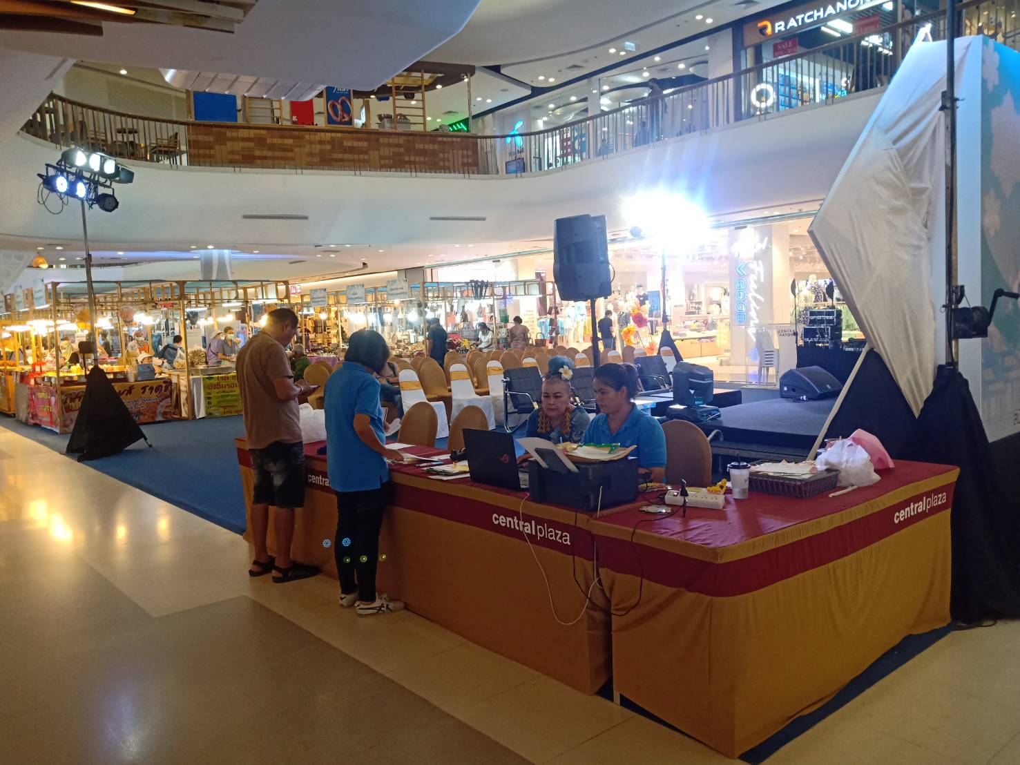 พช.อยุธยา ส่งเสริมการเพิ่มมูลค่าแก่ผลิตภัณฑ์ชุมชนเชิงสร้างสรรค์