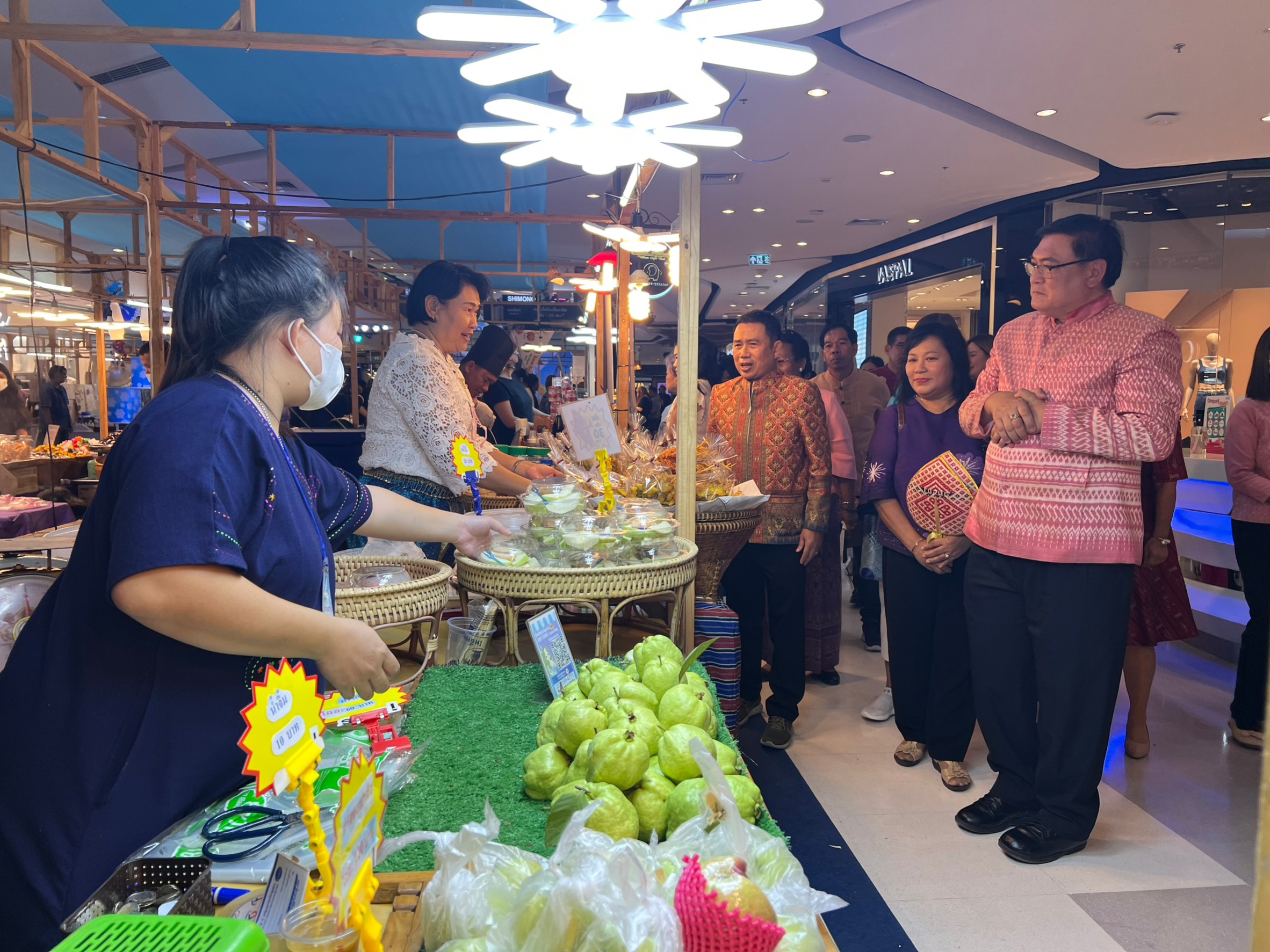 เปิดแล้วอย่างเป็นทางการ OTOP อยุธยา สู่ เซ็นทรัลระยอง