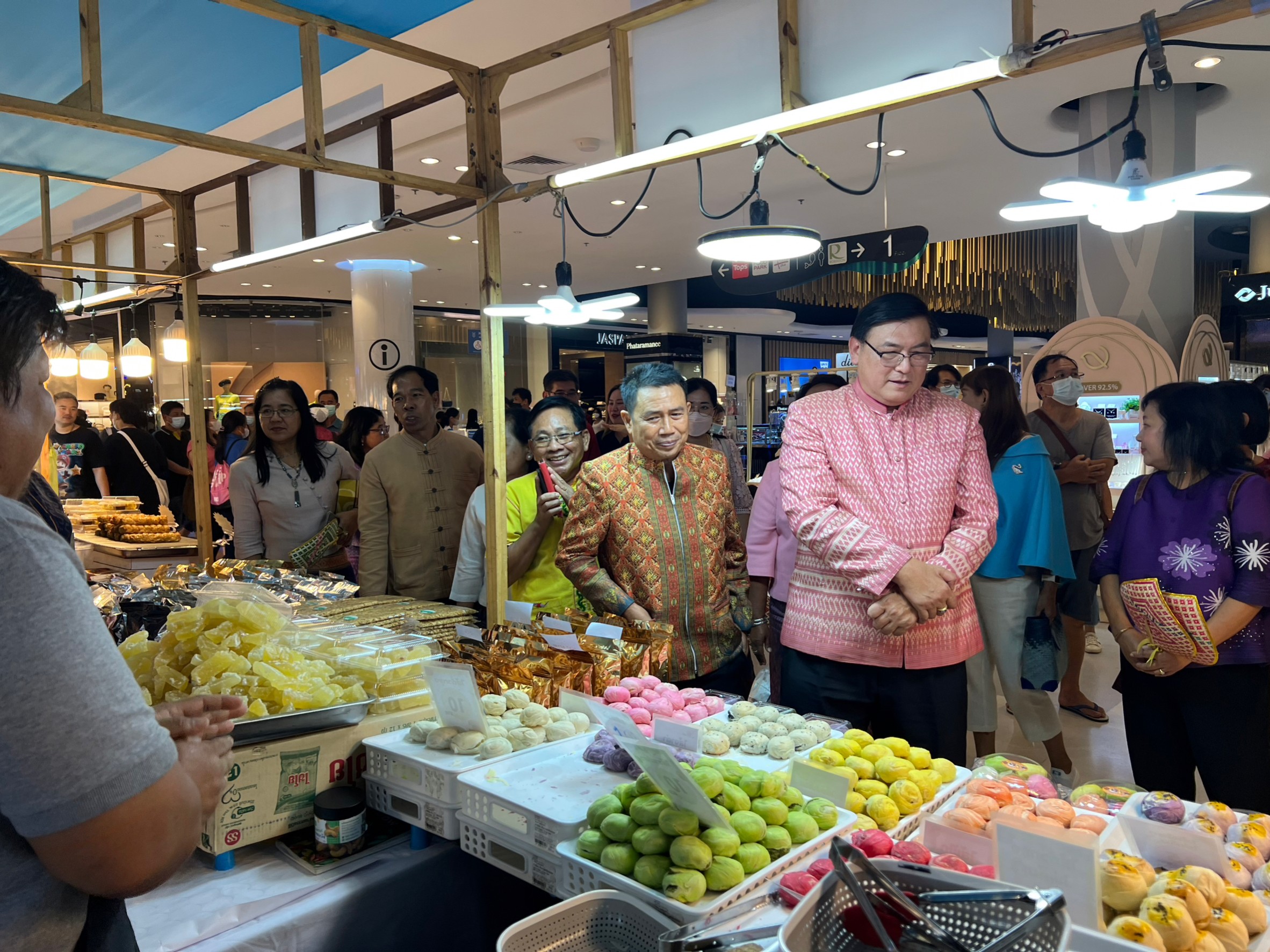 เปิดแล้วอย่างเป็นทางการ OTOP อยุธยา สู่ เซ็นทรัลระยอง