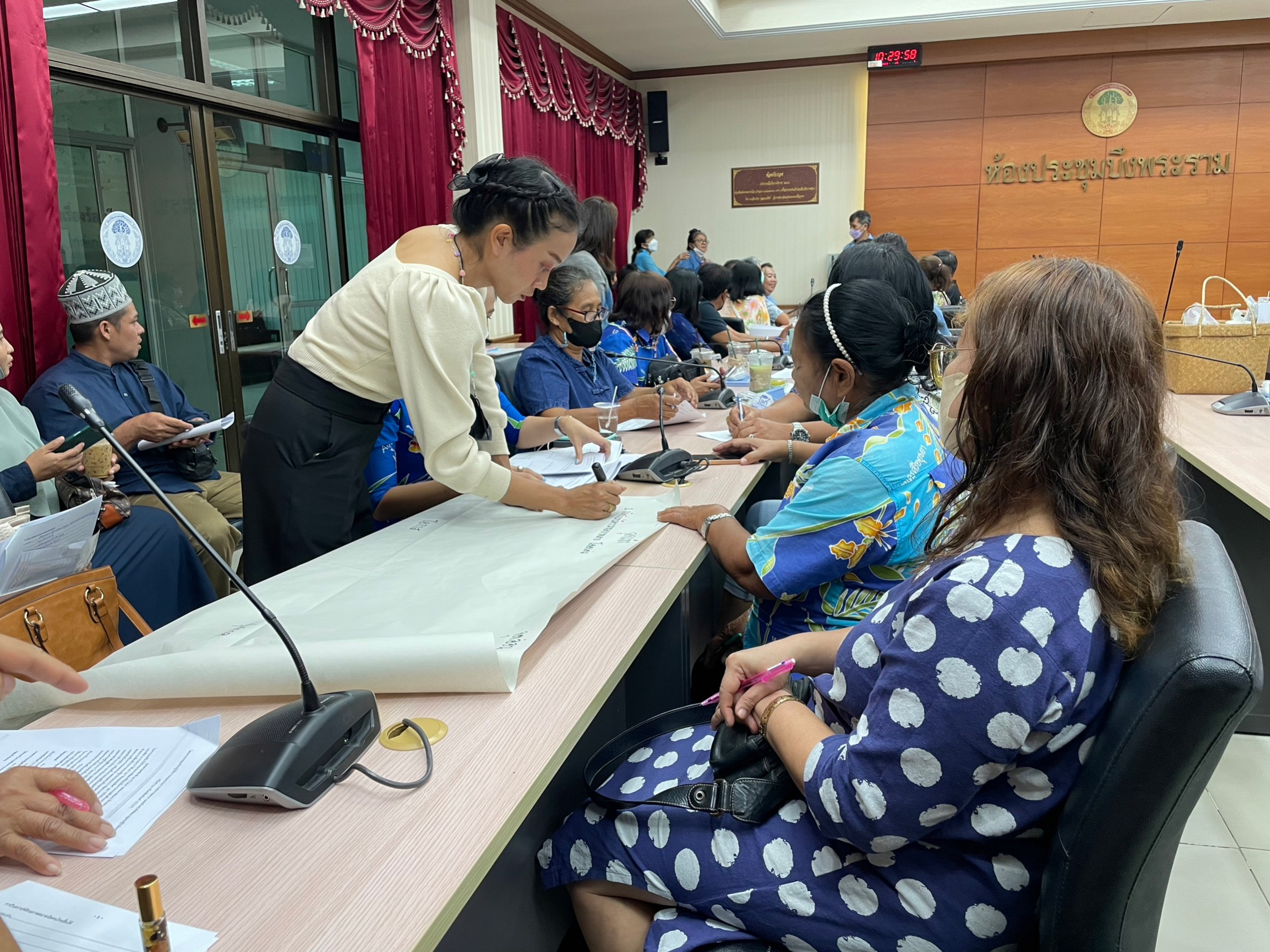 สำนักงานพัฒนาชุมชนจังหวัดพระนครศรีอยุธยา มุ่งเป้าพัฒนาช่องทางการตลาดผลิตภัณฑ์ชุมชน