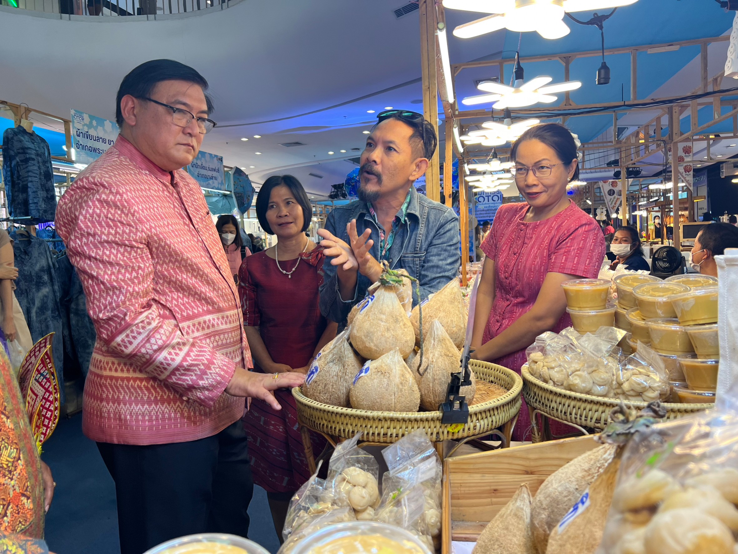 เปิดแล้วอย่างเป็นทางการ OTOP อยุธยา สู่ เซ็นทรัลระยอง