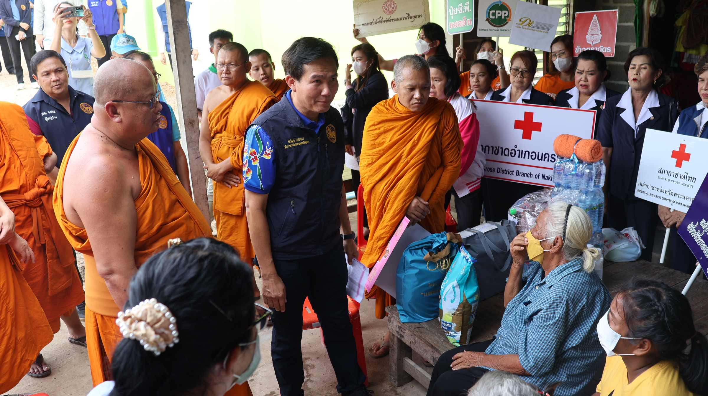 พช.อยุธยา สนับสนุนโครงการ “1 คน 1 ต้น เพื่อคนอยุธยา” เพื่อคนอยุธยาขับเคลื่อนบทบาทการเกื้อหนุนระหว่างวัดและชุมชนให้มีความสุขอย่างยั่งยืน ในพื้นที่อำเภอนครหลวง