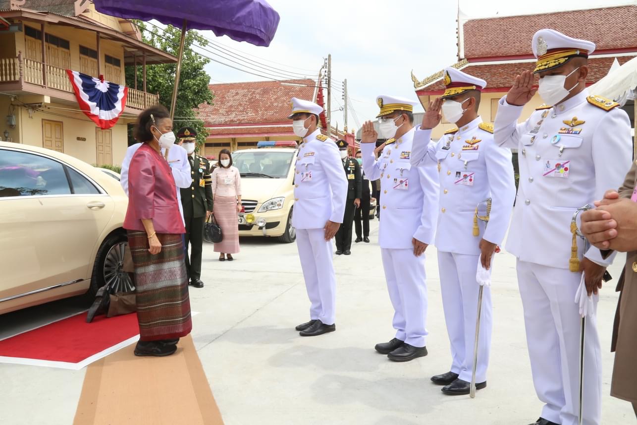 สมเด็จพระกนิษฐาธิราชเจ้า กรมสมเด็จพระเทพรัตนราชสุดาฯ สยามบรมราชกุมารี เสด็จพระราชดำเนินทรงประกอบพิธียกช่อฟ้าพระอุโบสถ และทรงเททองหล่อพระพุทธธรรมมิ่งมงคลรัตนโกฏิราช จำลอง ณ วัดโปรดสัตว์ จังหวัดพระนครศรีอยุธยา
