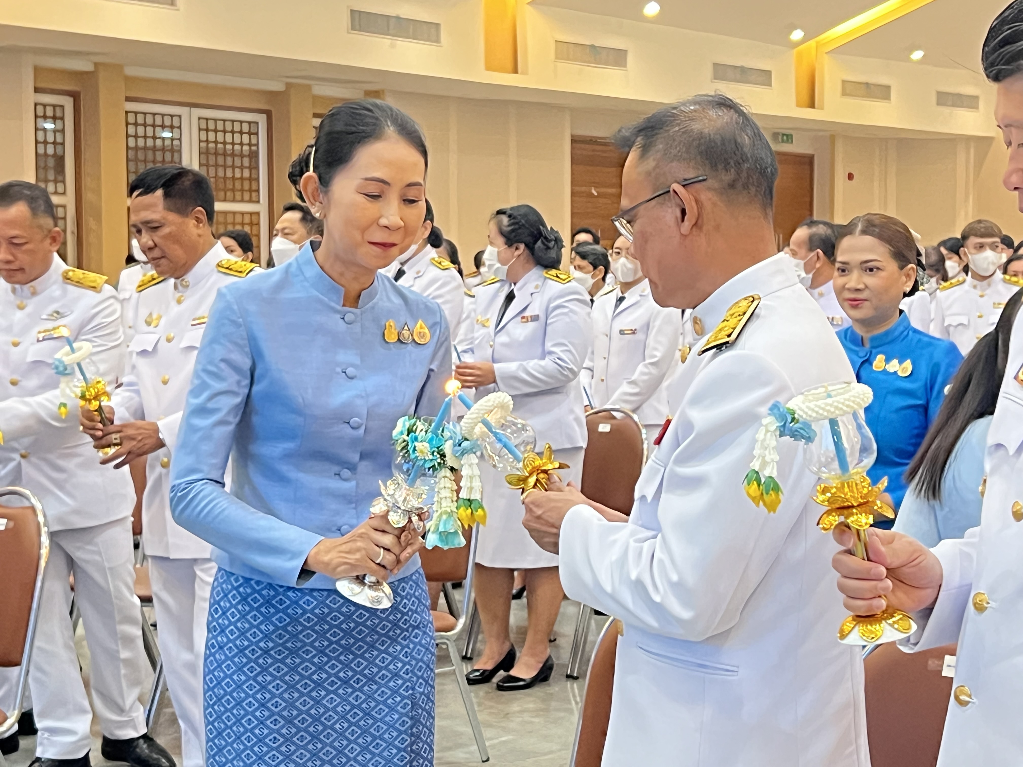 จังหวัดพระนครศรีอยุธยา จัดพิธีถวายเครื่องราชสักการะและวางพานพุ่ม และพิธีจุดเทียนชัยถวายพระพรชัยมงคล เพื่อเฉลิมพระเกียรติสมเด็จพระนางเจ้าสิริกิติ์ พระบรมราชินีนาถ พระบรมราชชนนีพันปีหลวง เนื่องในโอกาสเฉลิมพระชนมพรรษา 91 พรรษา 12 สิงหาคม 2566