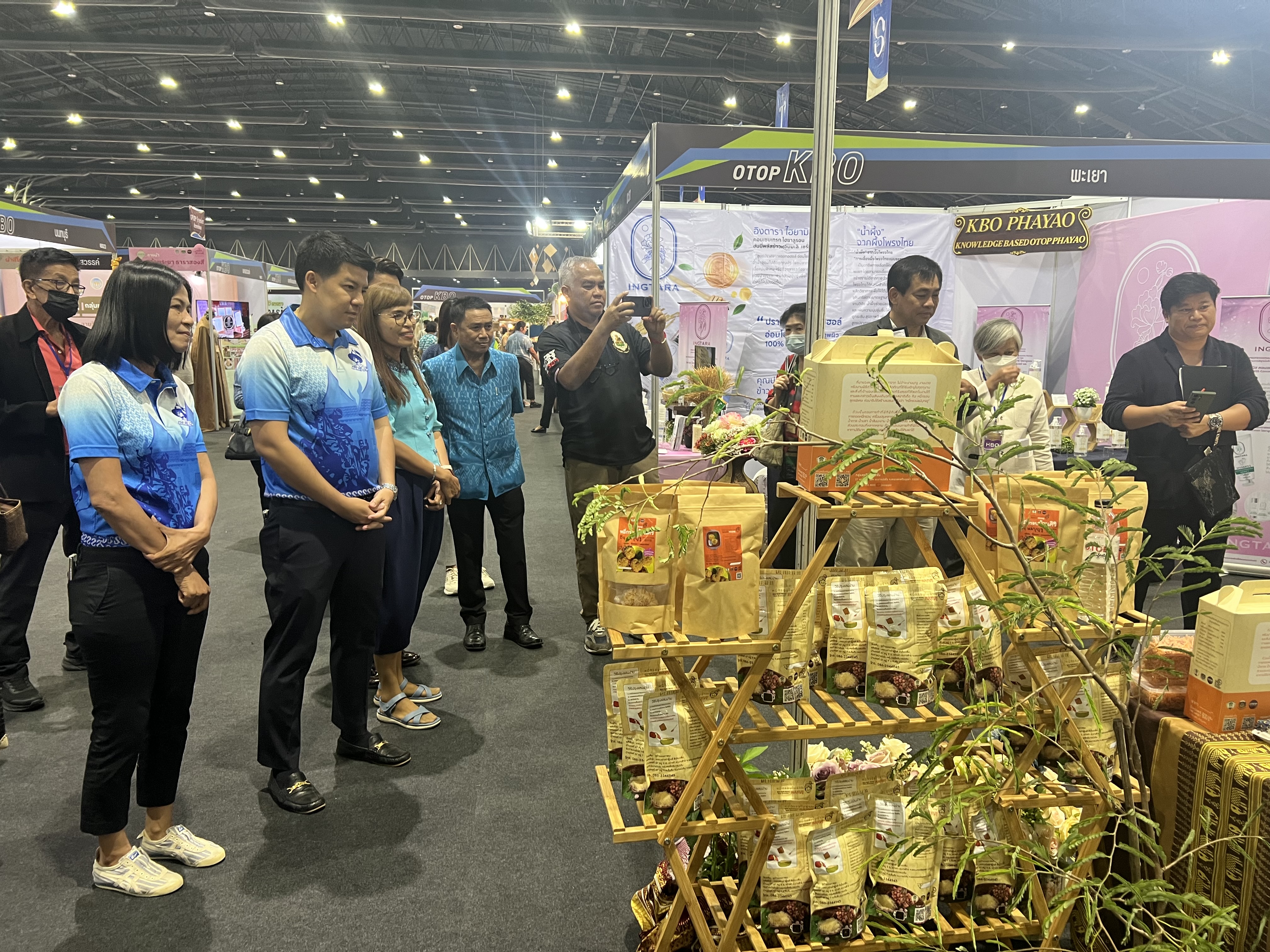 พช.อยุธยา ส่ง KBO “หมี่กรอบโบราณ D.I.Y. by แม่บุญชู” เข้าชิงชนะเลิศระดับประเทศ