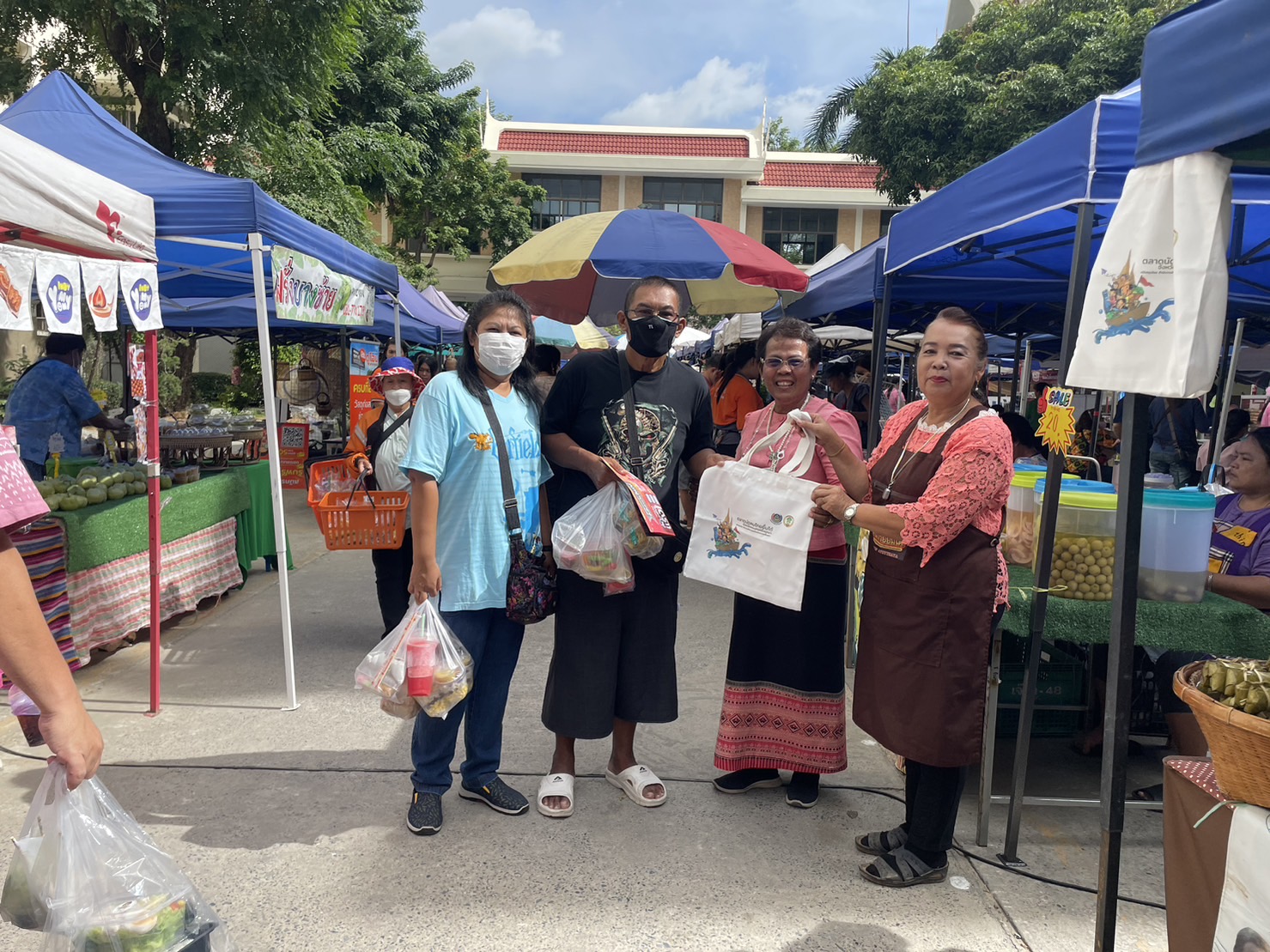 พช.อยุธยา กระตุ้นเศรษฐกิจ สร้างรายได้ให้ชุมชน