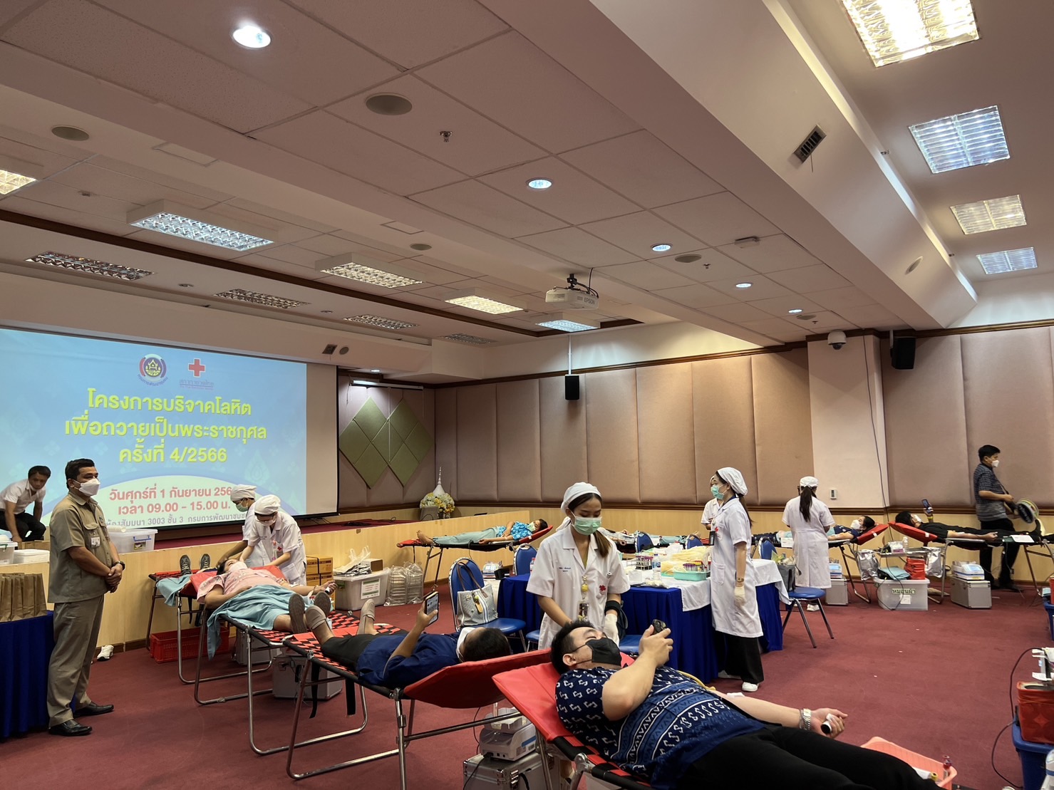 พช.อยุธยา ร่วมใจ บริจาคโลหิตเพื่อถวายเป็นพระราชกุศล