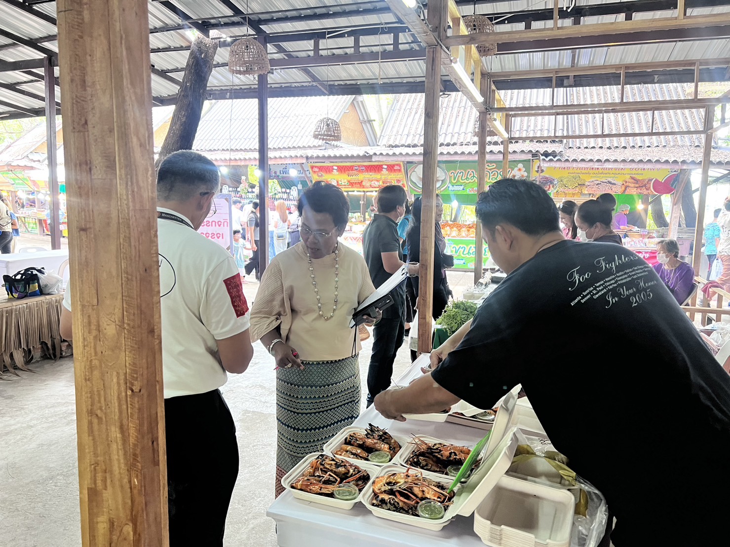 กิจกรรมส่งเสริมการสร้างรายได้จากกิจการอาหารปลอดภัย