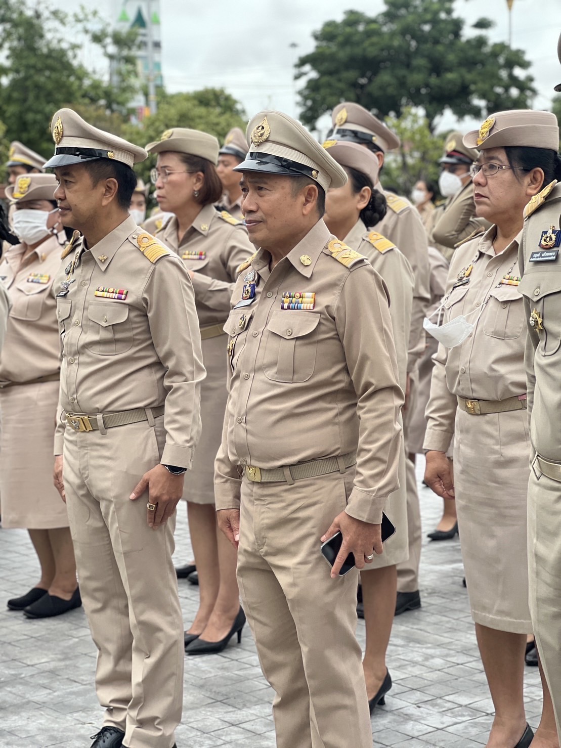 🔹พช.พระนครศรีอยุธยา น้อมรำลึกในพระมหากรุณาธิคุณ พระบาทสมเด็จพระมงกุฎเกล้าเจ้าอยู่หัว ร่วมร้องเพลงชาติและเคารพธงชาติเนื่องในวันพระราชทานธงชาติไทย