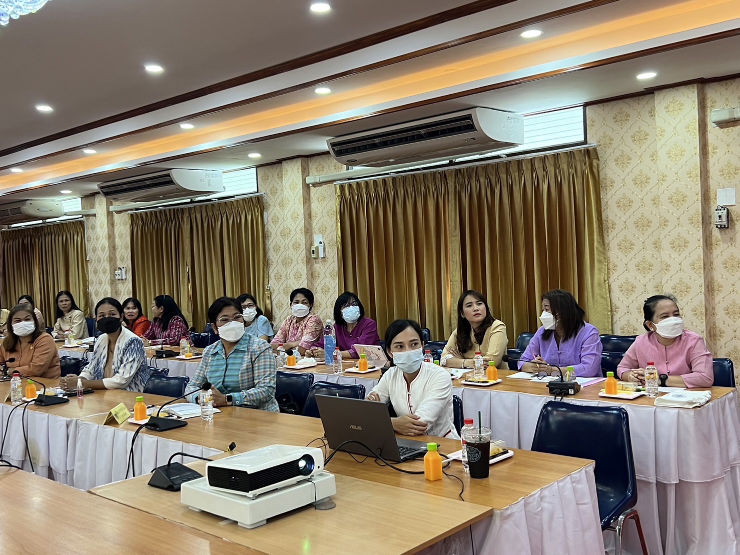 พช.พระนครศรีอยุธยา ประชุมขับเคลื่อนงานพัฒนาชุมชน ประชุมผู้อำนวยการกลุ่มงานฯ พัฒนาการอำเภอ และนักวิชาการพัฒนาชุมชนครั้งที่ 10/2566