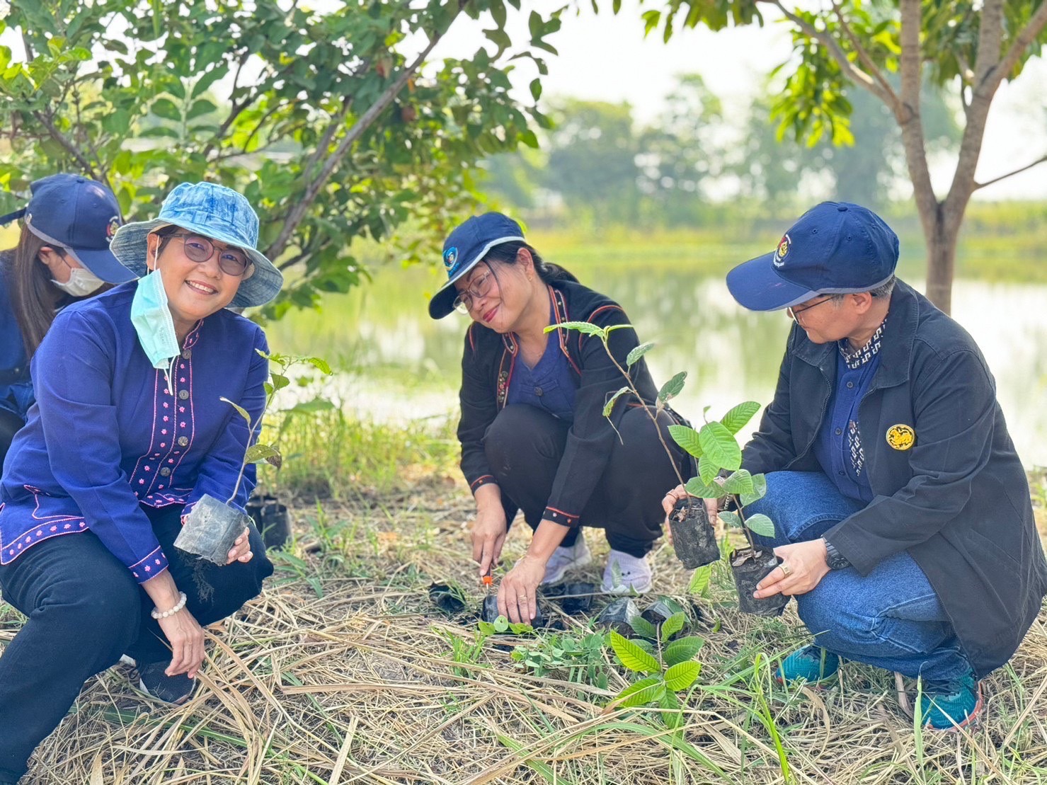 พช.อยุธยา จับมือเครือข่าย โคก หนอง นา ร่วมกิจกรรม”โคก หนอง นา พาทัวร์”
