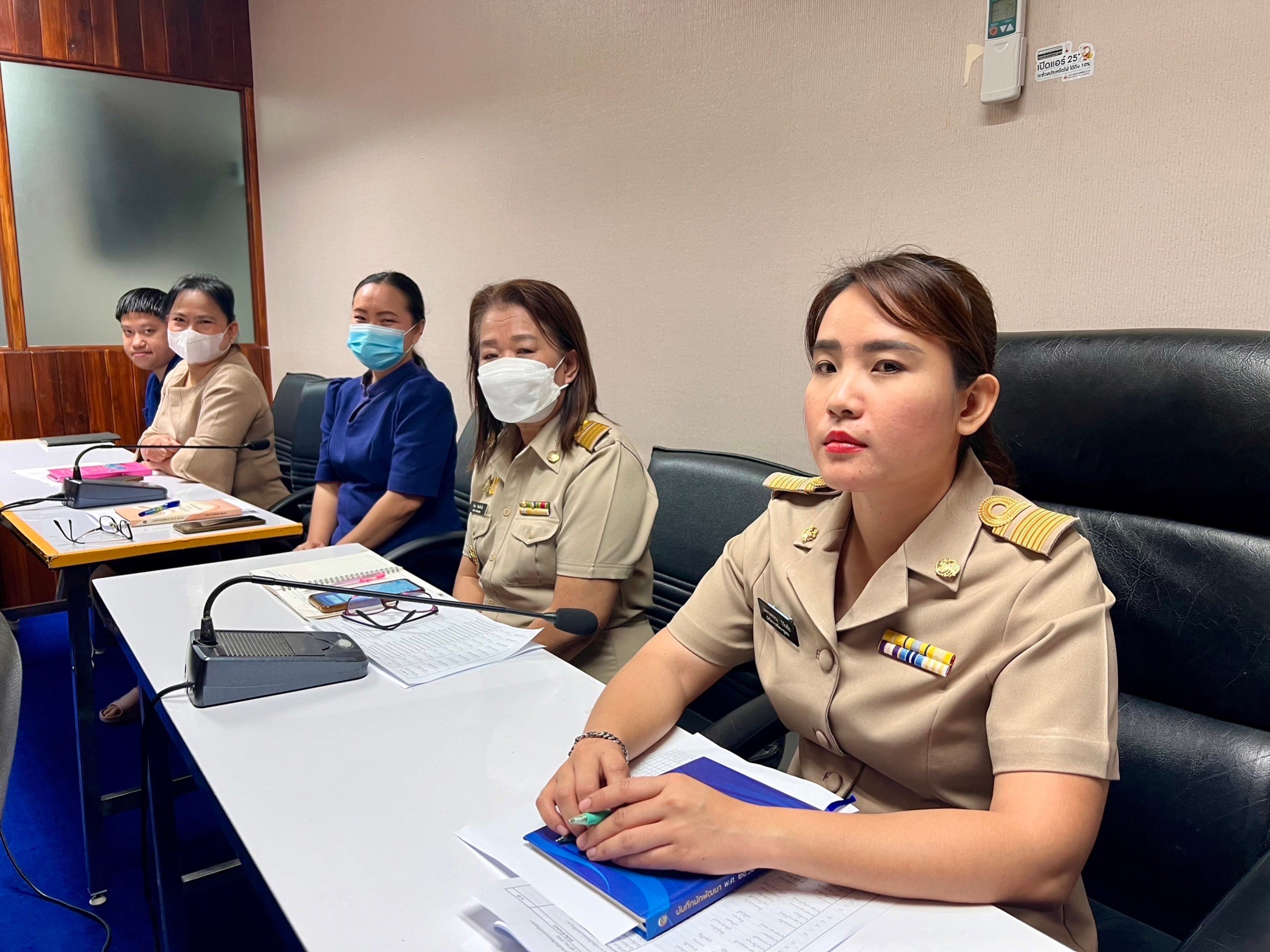 🔹พช.พระนครศรีอยุธยา  พัฒนาการจังหวัด จับมือผู้อำนวยการกลุ่มงาน และนักวิชาการพัฒนาชุมชน คุยกันฉันท์พี่น้อง