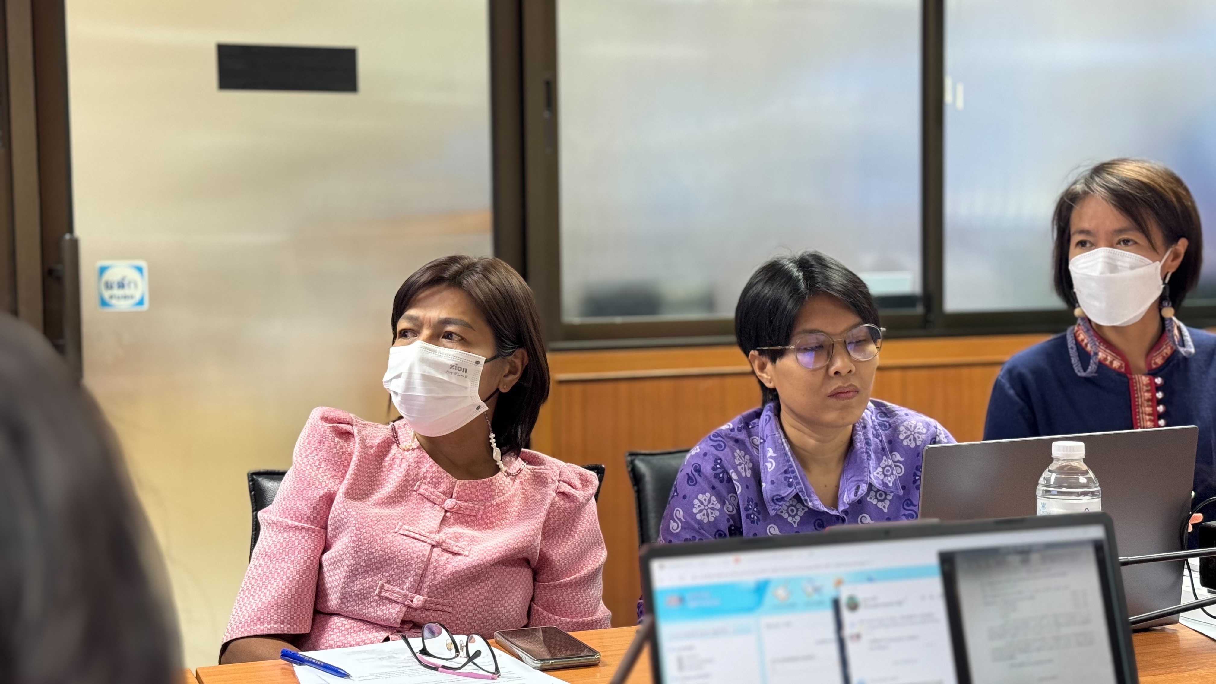 พช.อยุธยา ขาลรับนโยบาย “ภารกิจ 10 ประเด็น” เสริมแกร่ง เจ้าหน้าที่ OTOP