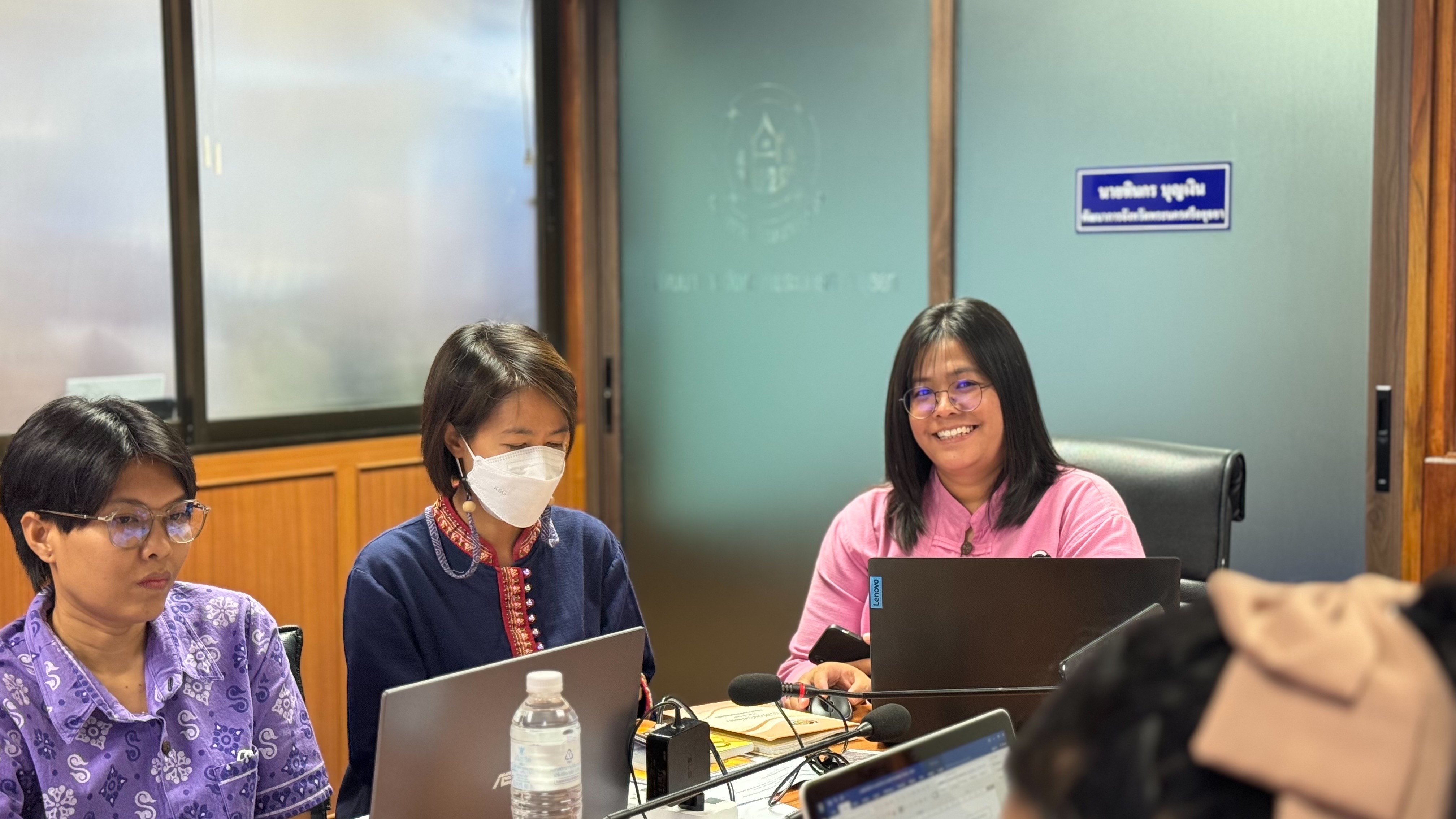 พช.อยุธยา ขาลรับนโยบาย “ภารกิจ 10 ประเด็น” เสริมแกร่ง เจ้าหน้าที่ OTOP