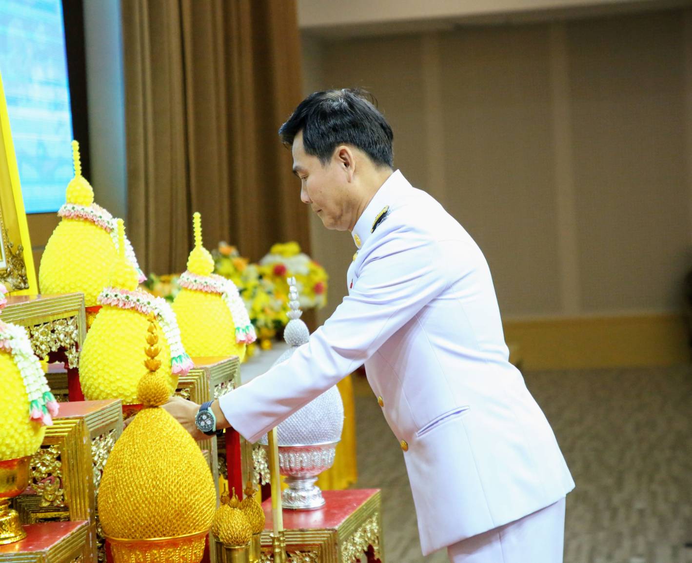 พช.กรุงเก่า น้อมรำลึก “วันพระบิดาแห่งฝนหลวง”