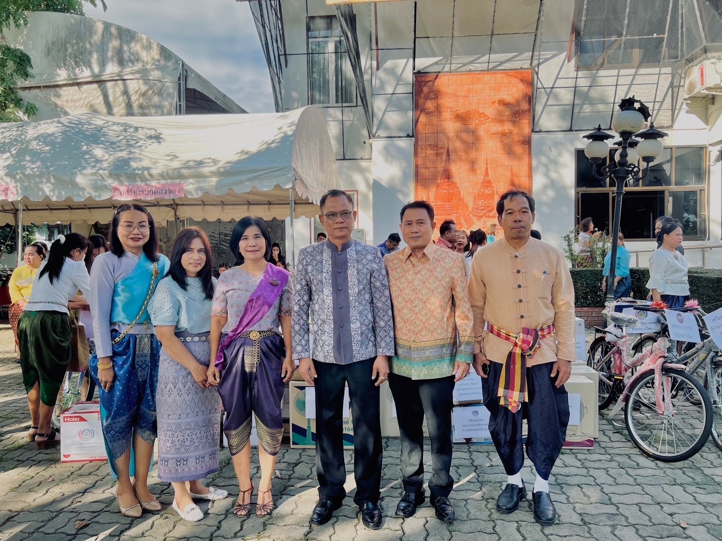 พช.กรุงเก่า รวมใจช่วยกาชาด