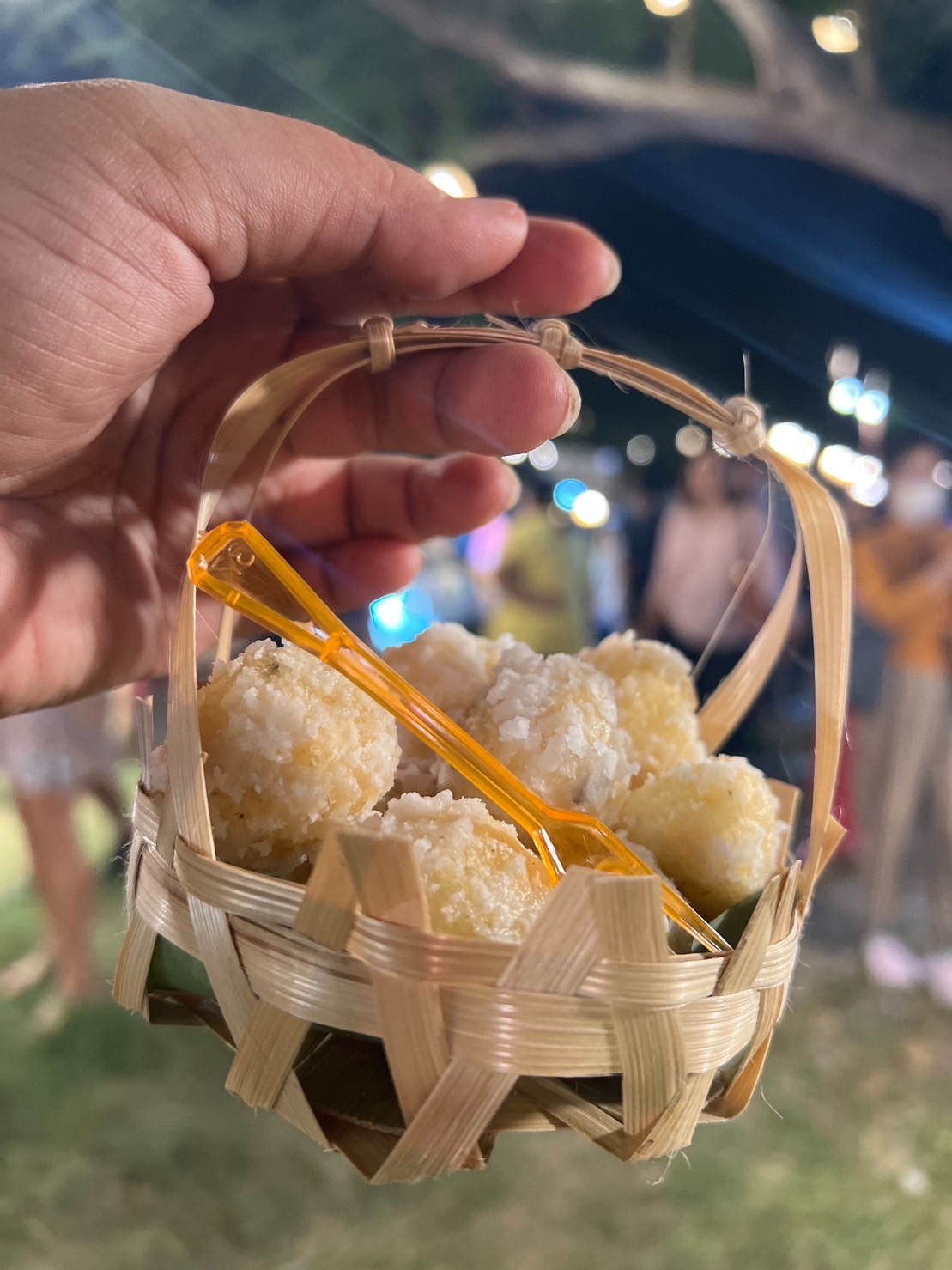 เปิดแล้ว “อยุธยาไนท์มาร์เก็ต” ตลาดย้อนยุคยามค่ำคืน