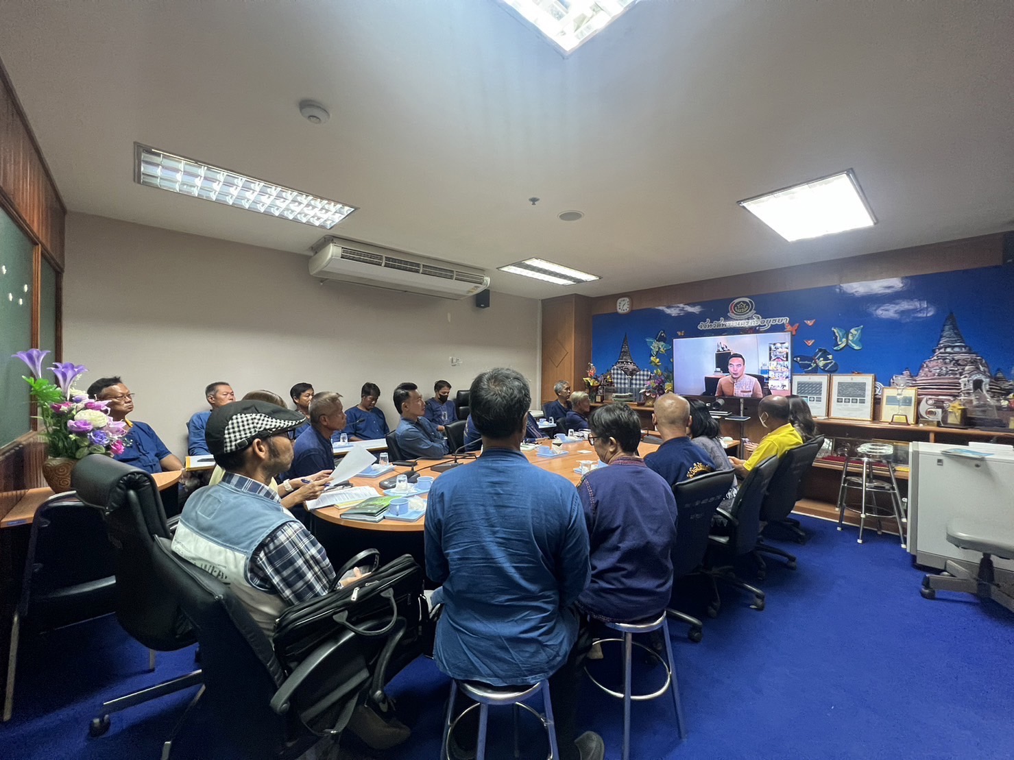 พช.อยุธยา กับมือเครือข่ายโคกหนองนาจังหวัด ประชุมขับเคลื่อน “โคกหนองนา”