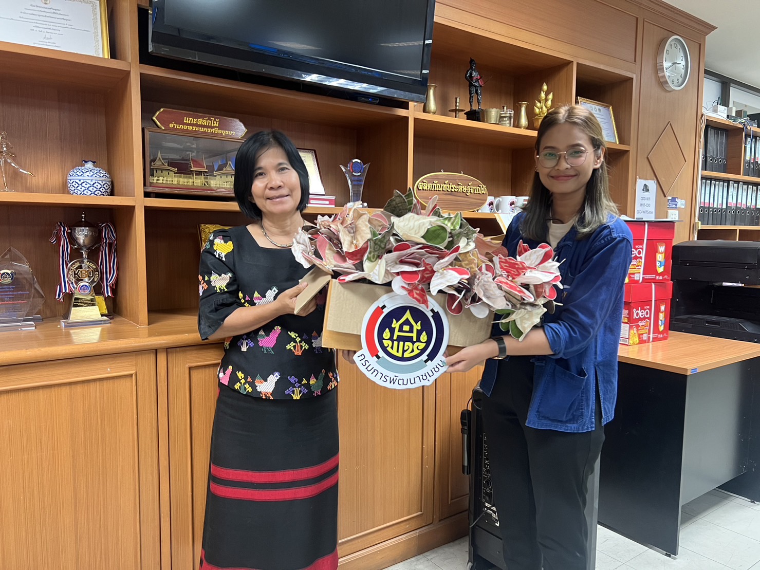 🔹พช.พระนครศรีอยุธยา  การจัดทำผีเสื้อผลิตจากผ้าไทยประจำจังหวัด หรือผ้าไทย สำหรับงานวันกาชาด 100 ปี พุทธศักราช 2566 ร้านกาชาดกระทรวงมหาดไทย