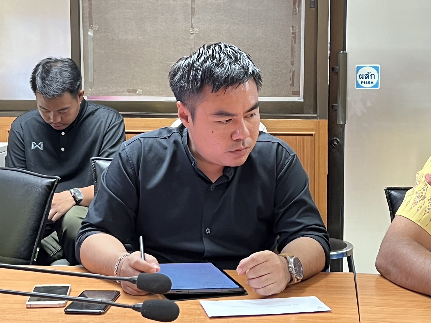 พช.อยุธยา ร่วมกับภาคีเครือข่าย คัดเลือกร้านค้าเข้า “ตลาดอยุธยาไนท์มาร์เก็ต”