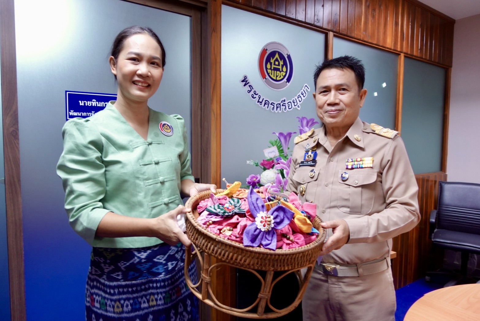 🔹พช.พระนครศรีอยุธยา  การจัดทำผีเสื้อผลิตจากผ้าไทยประจำจังหวัด หรือผ้าไทย สำหรับงานวันกาชาด 100 ปี พุทธศักราช 2566 ร้านกาชาดกระทรวงมหาดไทย
