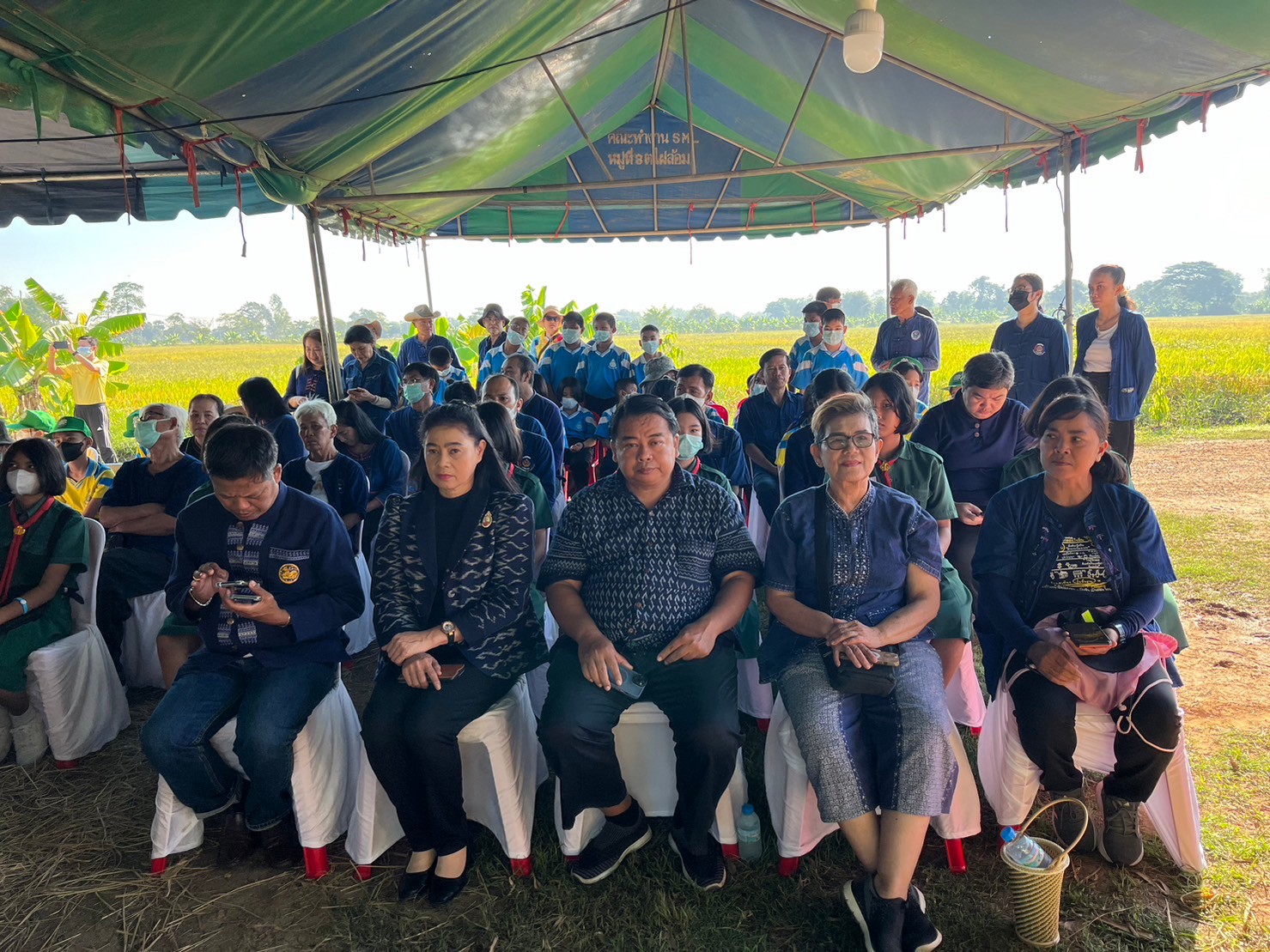 อยุธยา “ทอดผ้าป่าต้นไม้” เนื่องในวันดินโลก