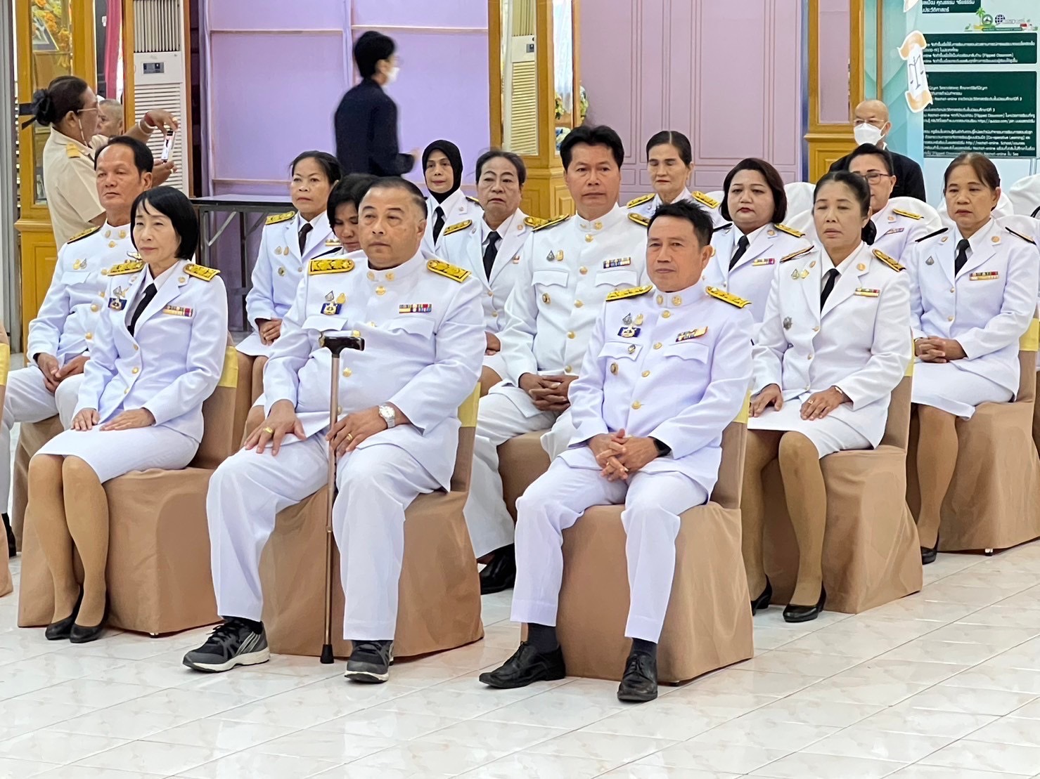 🔹พช.พระนครศรีอยุธยา  ผู้ว่าฯ กรุงเก่า มอบสายสะพายให้ ข้าราชการพัฒนาชุมชนจังหวัดพระนครศรีอยุธยา