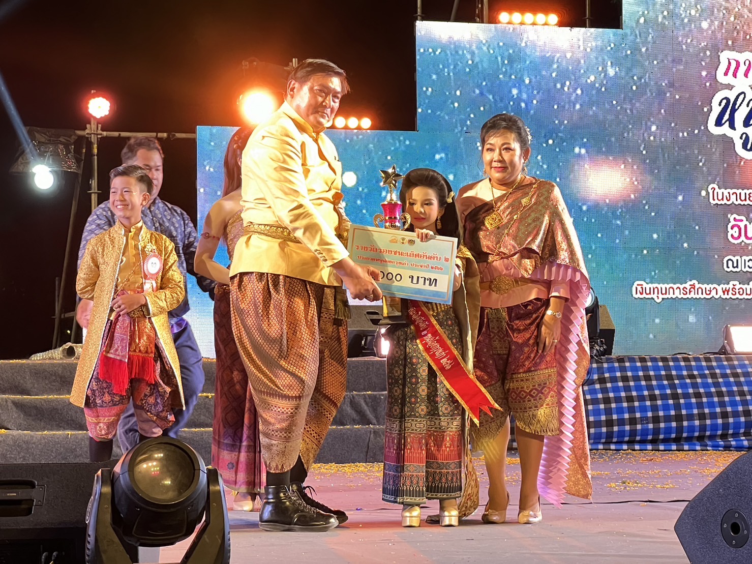 🔹พช.พระนครศรีอยุธยา  🎉น้องใบข้าว รับรางวัล “หนูน้อยกรุงเก่า” ประจำปี 2566