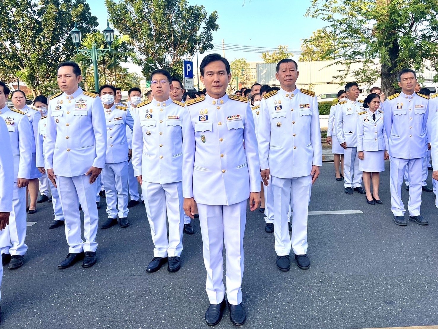 มท.1 นำข้าราชการ พนักงาน ร่วมวางพวงมาลา “วันดำรงราชานุภาพ“