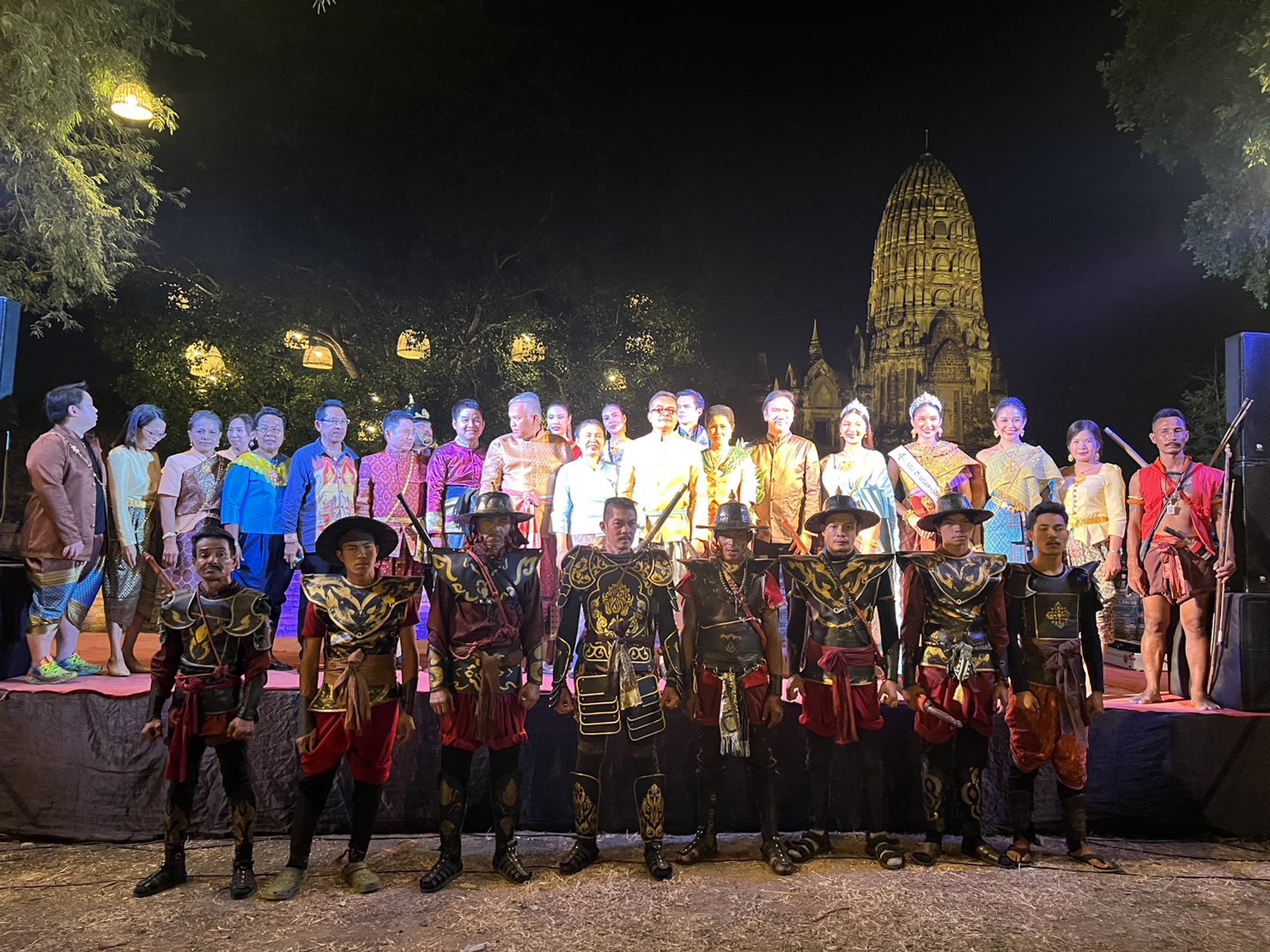 กรมการพัฒนาชุมชน พลักดันเศรษฐกิจฐานราก เปิดตลาด “อยุธยาไนท์มาร์เก็ต”