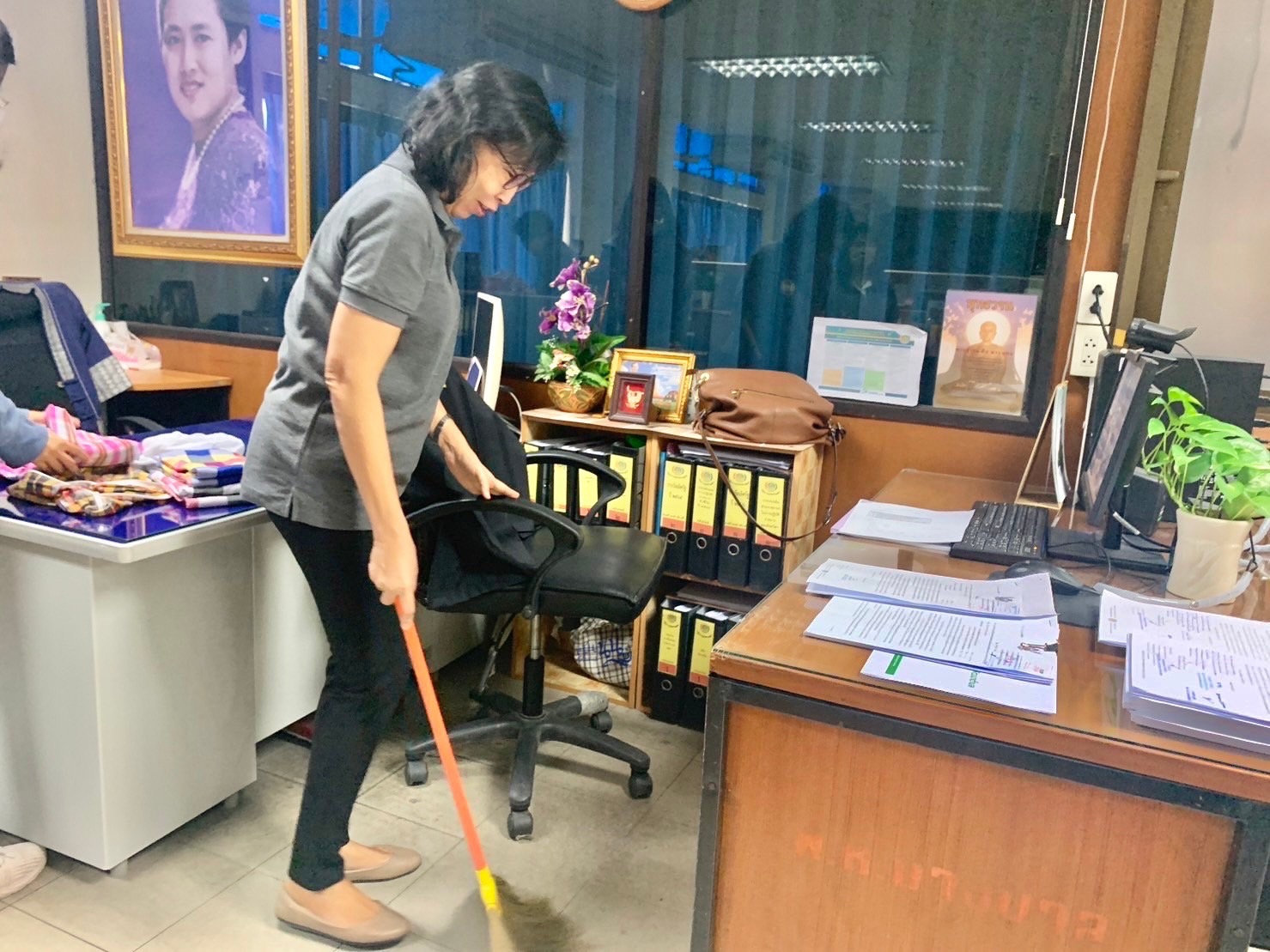 🔹พช.พระนครศรีอยุธยา🔹  พัฒนาชุมชนอยุธยา ดำเนินกิจกรรม 5 ส. Big Cleaning Day (สะสาง สะดวก สะอาด สุขลักษณะ และสร้างนิสัย)