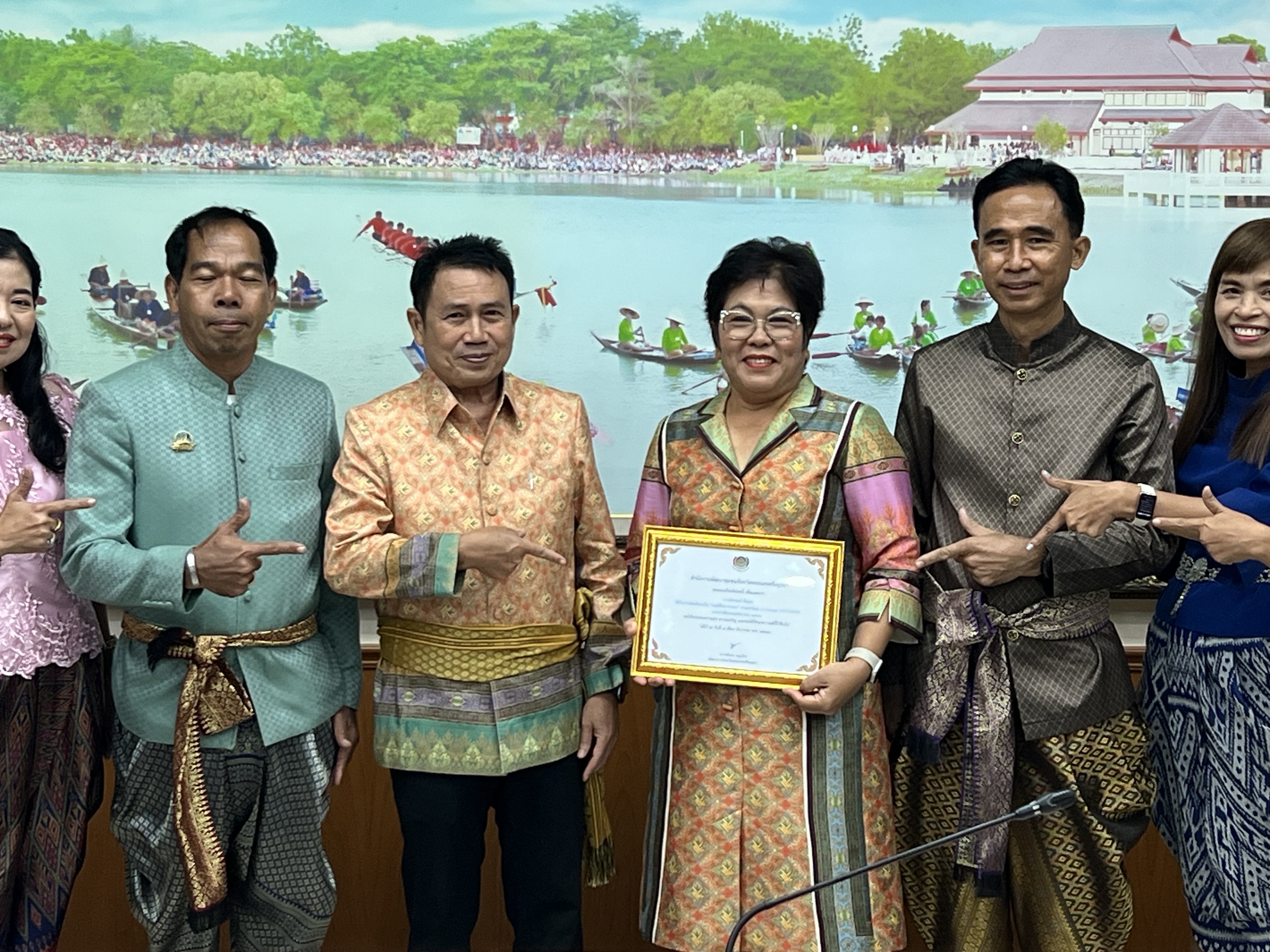 พช.พระนครศรีอยุธยา ประชุมขับเคลื่อนงานพัฒนาชุมชน ประชุมผู้อำนวยการกลุ่มงานฯ พัฒนาการอำเภอ และนักวิชาการพัฒนาชุมชนครั้งที่ 12/2566