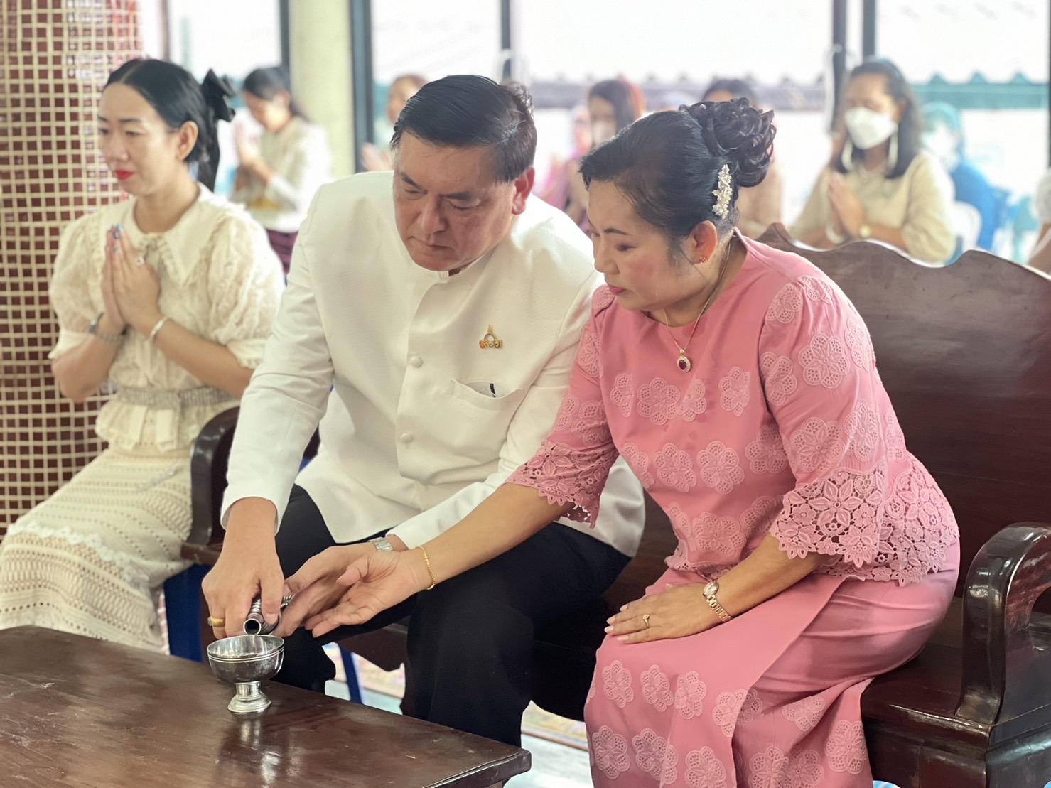 พช.อยุธยา ขับเคลื่อน พช.ใสสะอาด “ผู้ว่าฯ พาทำบุญ”