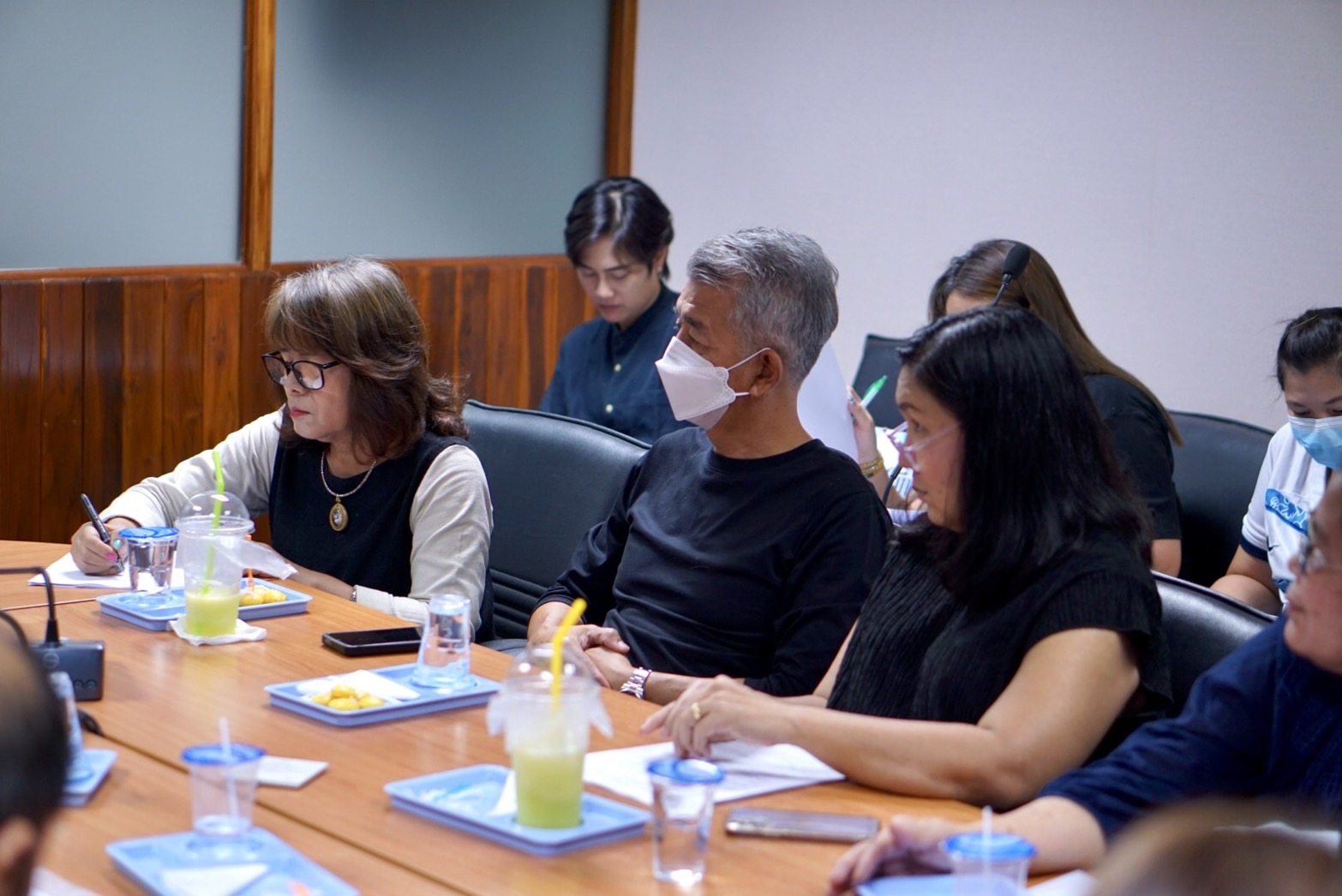 🔹พช.พระนครศรีอยุธยา🔹  ประชุมเตรียมความพร้อม ผู้ผลิต ผู้ประกอบการ OTOP ในการจัดแสดงและจำหน่ายสินค้าในงาน OTOP City 2023