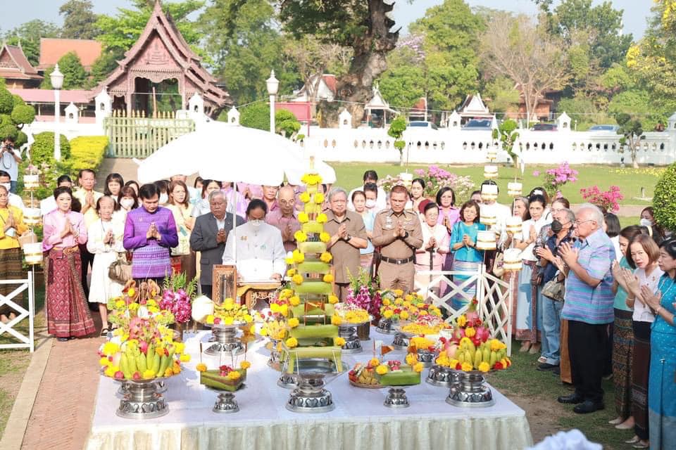 พช.กรุงเก่า ร่วมกับมูลนิธิสมเด็จพระสุริโยทัย จัดพิธีบวงสรวงและน้อมรำลึก เนื่องในวันคล้ายวันสิ้นพระชนม์ของสมเด็จพระสุริโยทัย ครบ 476 ปี และน้อมรำลึกวันทหารผ่านศึก