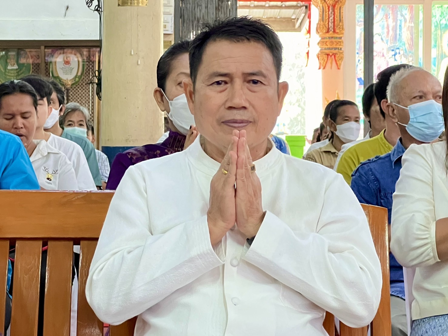 พัฒนาการจังหวัดอยุธยา ร่วมพิธีทำบุญตักบาตร เข้าวัดปฏิบัติธรรมวันธรรมสวนะ